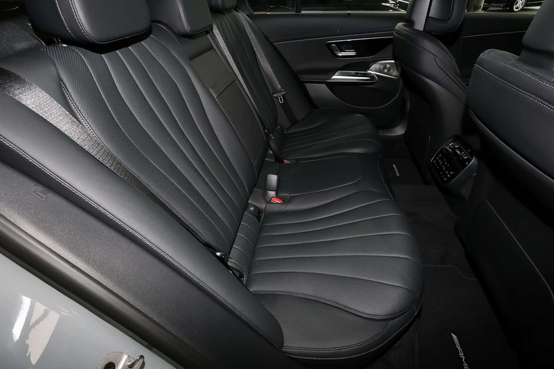 Mercedes-Benz E 450 d 4M AMG Multikontursitze+HUD+Fahrassist — photo 6