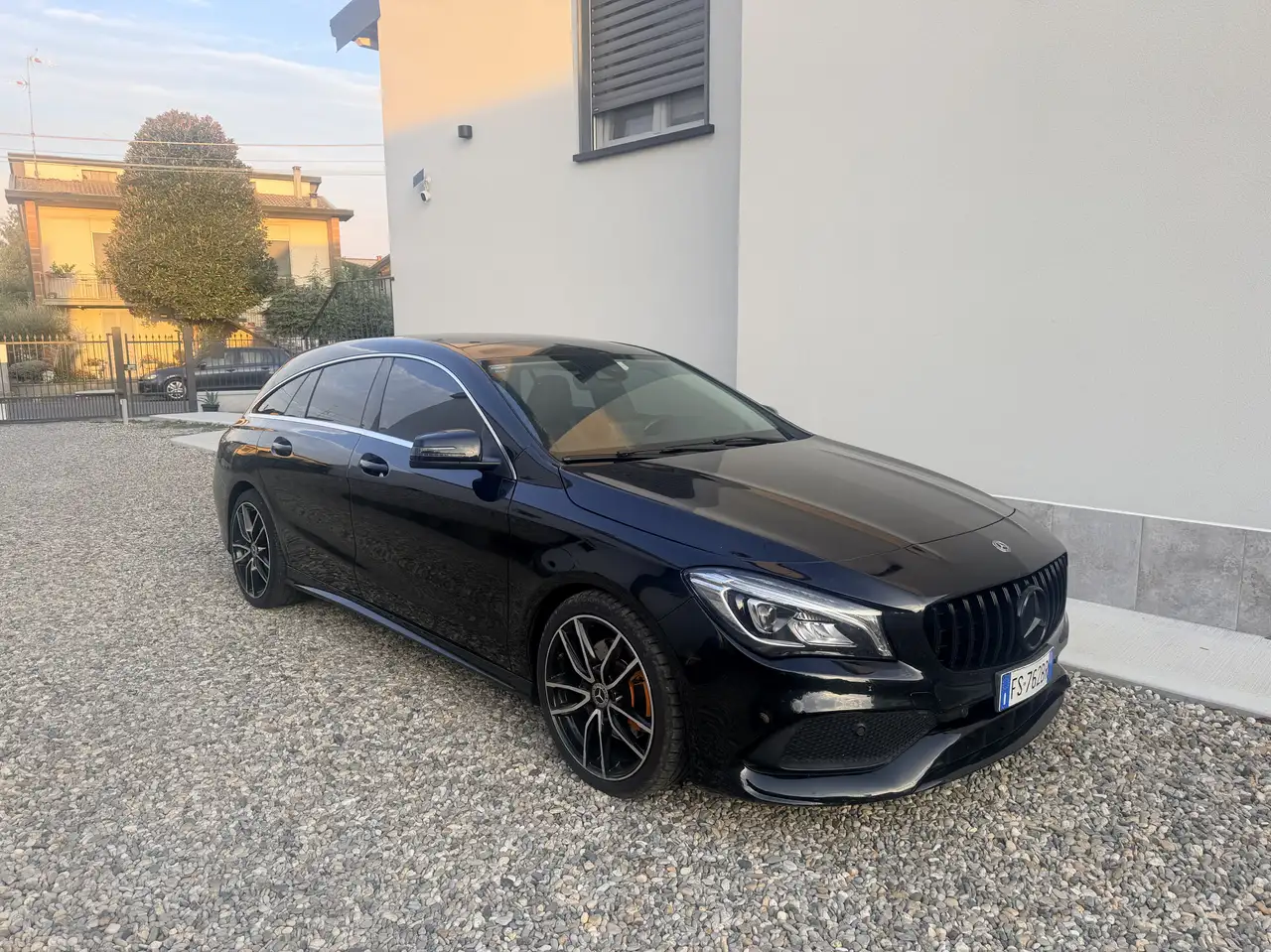 Mercedes-Benz CLA 220