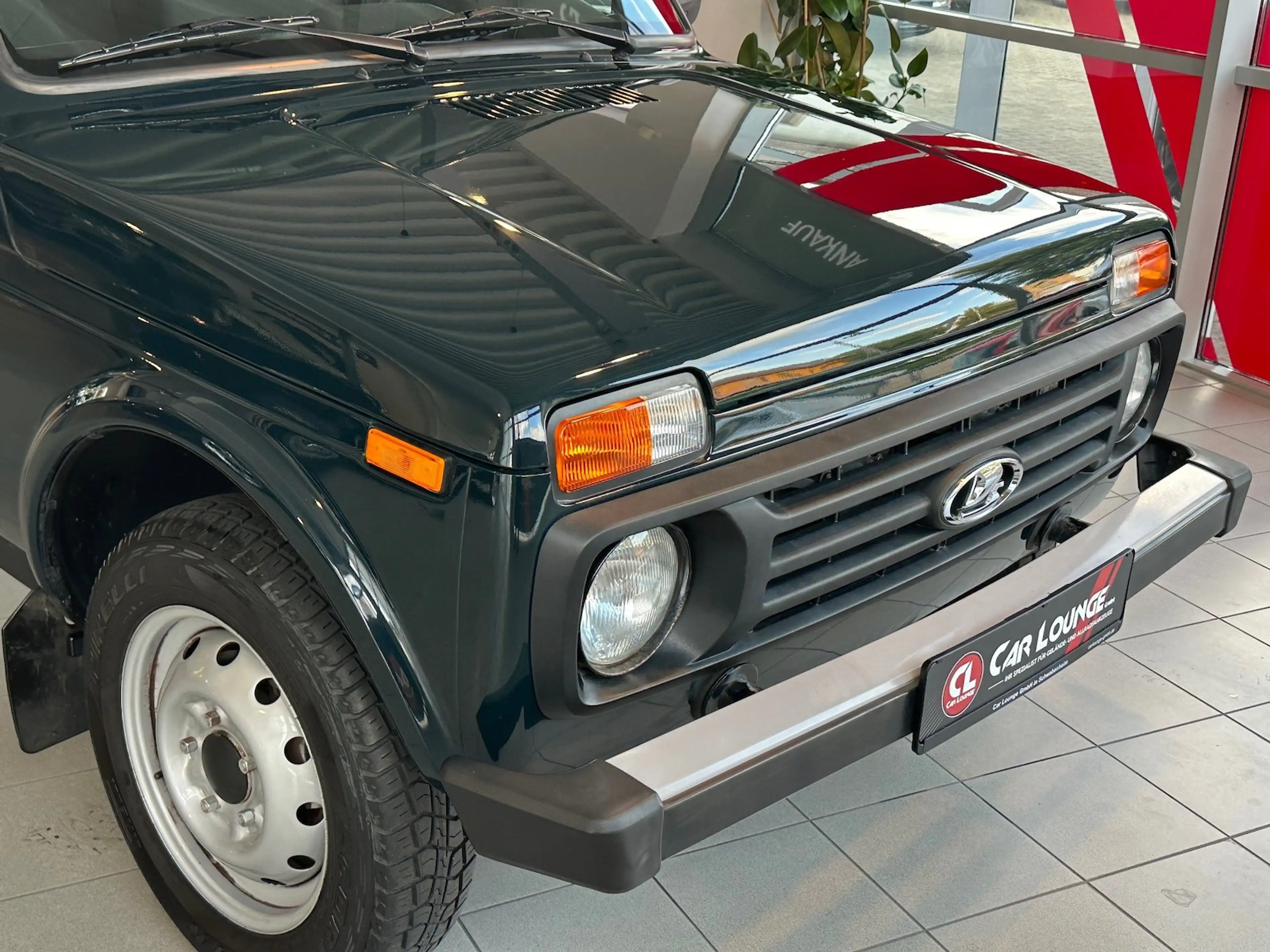 Lada Niva Legend 4x4 |Nur 10.TKM|MwSt| — photo 9