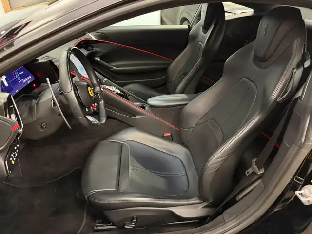 Ferrari Roma view 8