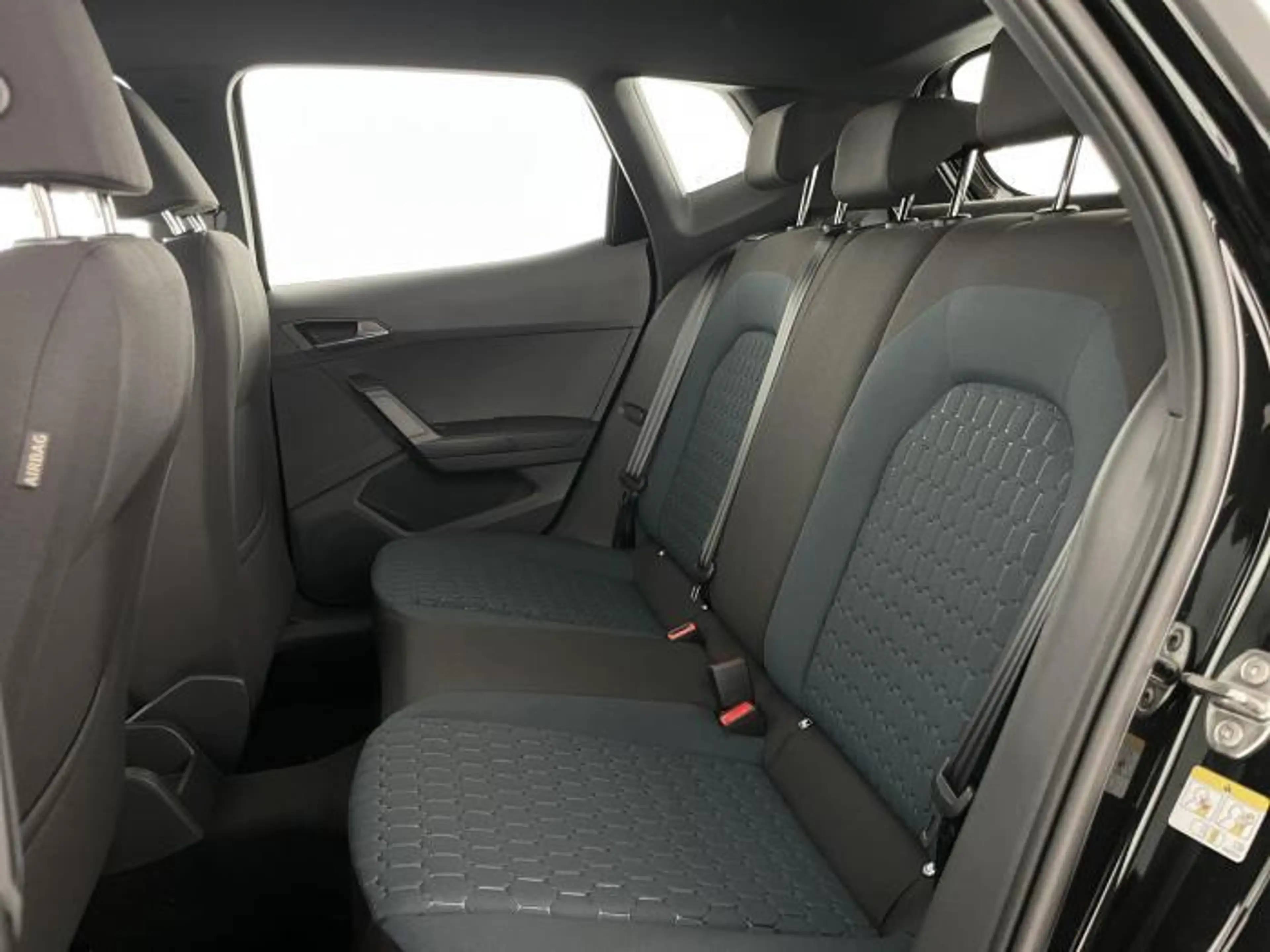 SEAT Arona Style Edition (Style Edition) 1.0 TSI 70kW (95 ... — photo 13