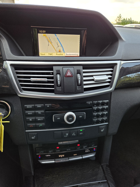 Mercedes-Benz E 200 Estate CGI Business Class Avantgarde | Autm | Navi — photo 10