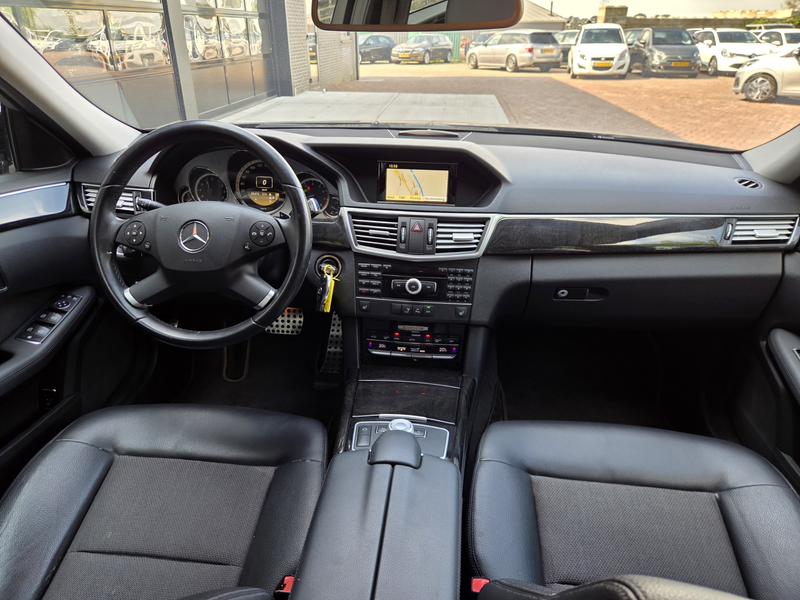 Mercedes-Benz E 200 Estate CGI Business Class Avantgarde | Autm | Navi — photo 3