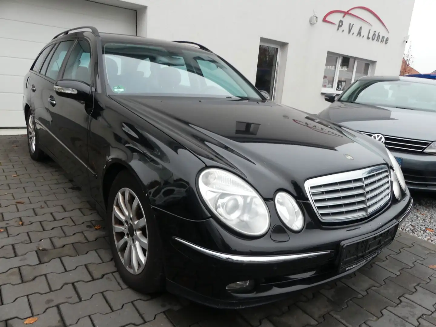 Mercedes-Benz E 220 T CDI Avantgarde Automatik | Leder | Xenon Schwarz - 1