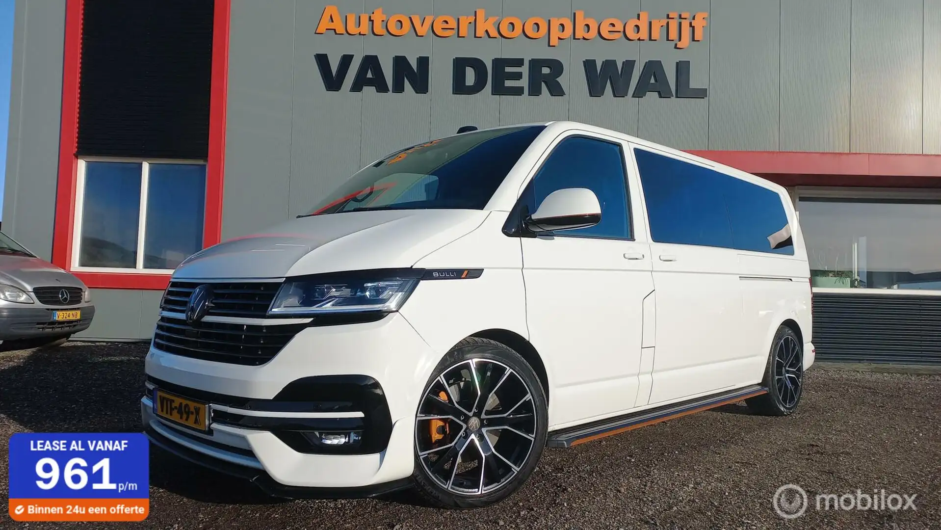 Volkswagen T6.1 Transporter 2.0 TDI L2H1 DC BULLI Blanc - 1