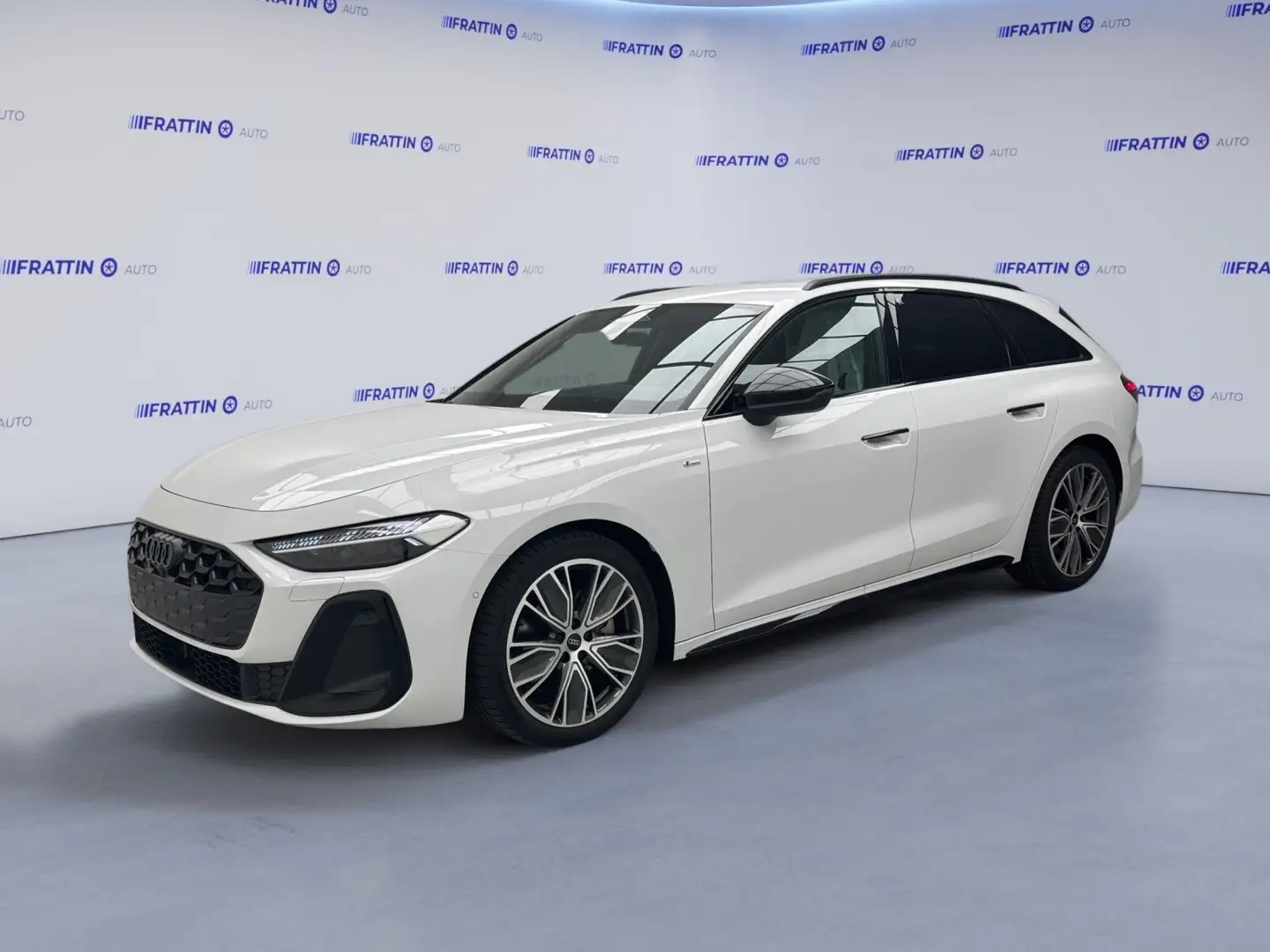 Audi A5 Avant TDI 150 kW mHEV+ S tronic S Line edition Bianco - 1