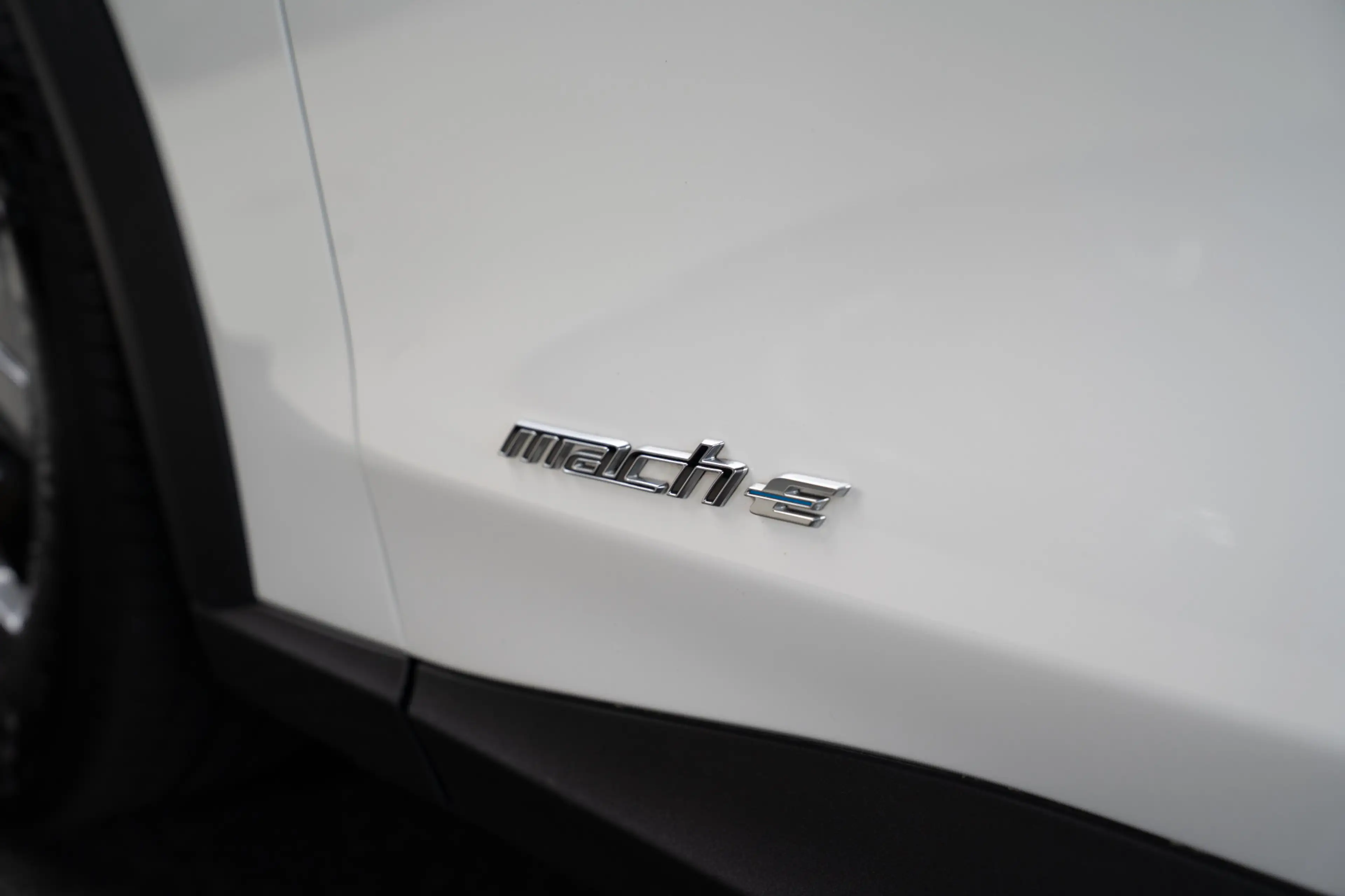 Ford Mustang Mach-E RWD 75 kWh B&O - 360 Camera - Leder - Parelmoer me — photo 21