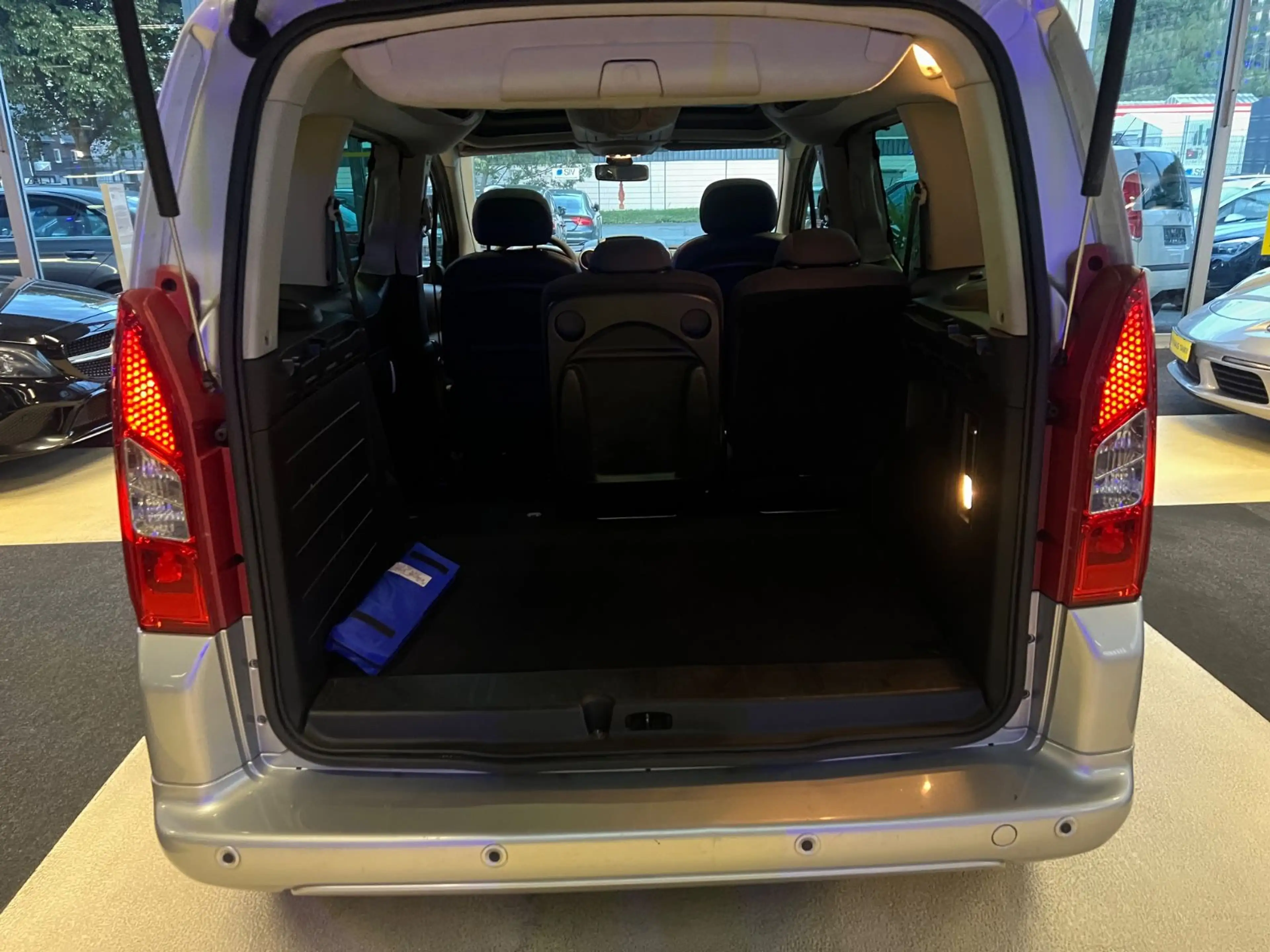 Peugeot Partner Tepee Family * 1.HAND * — photo 15