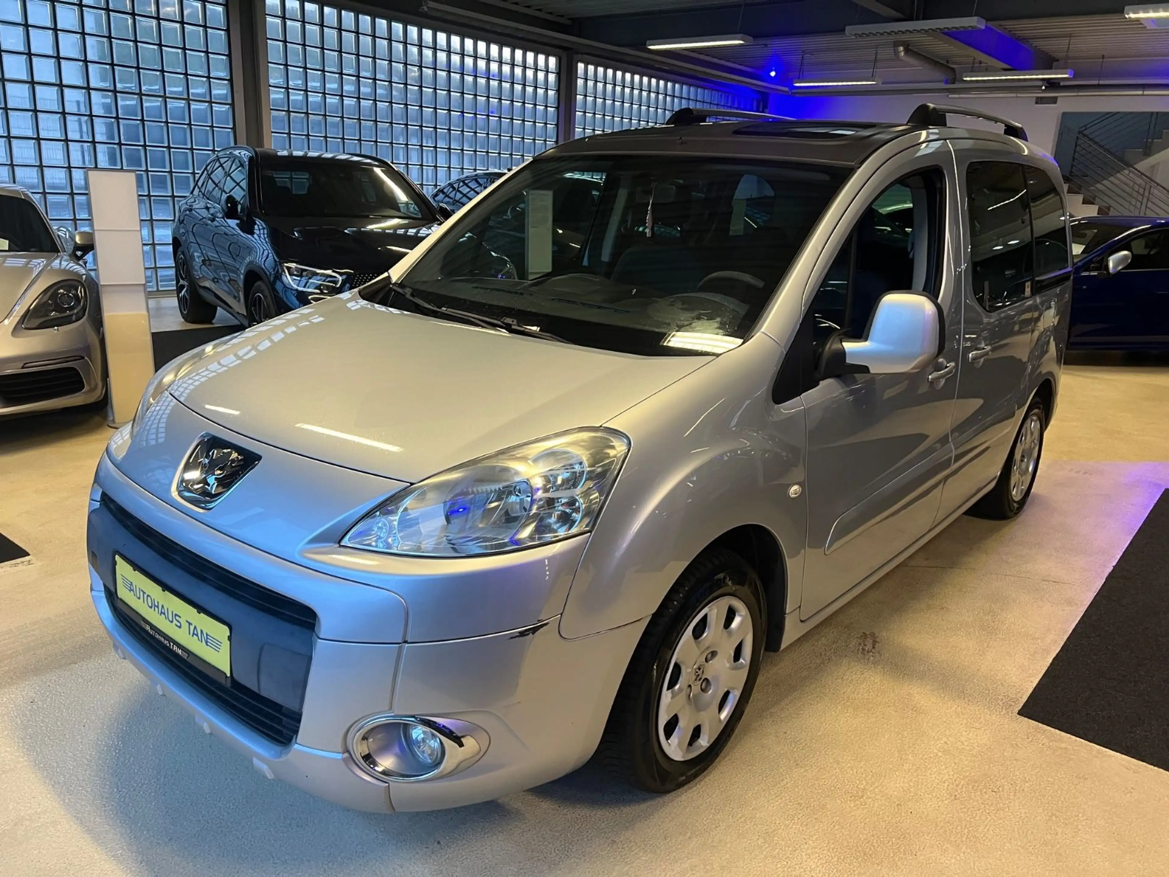Peugeot Partner Tepee Family * 1.HAND * — photo 3