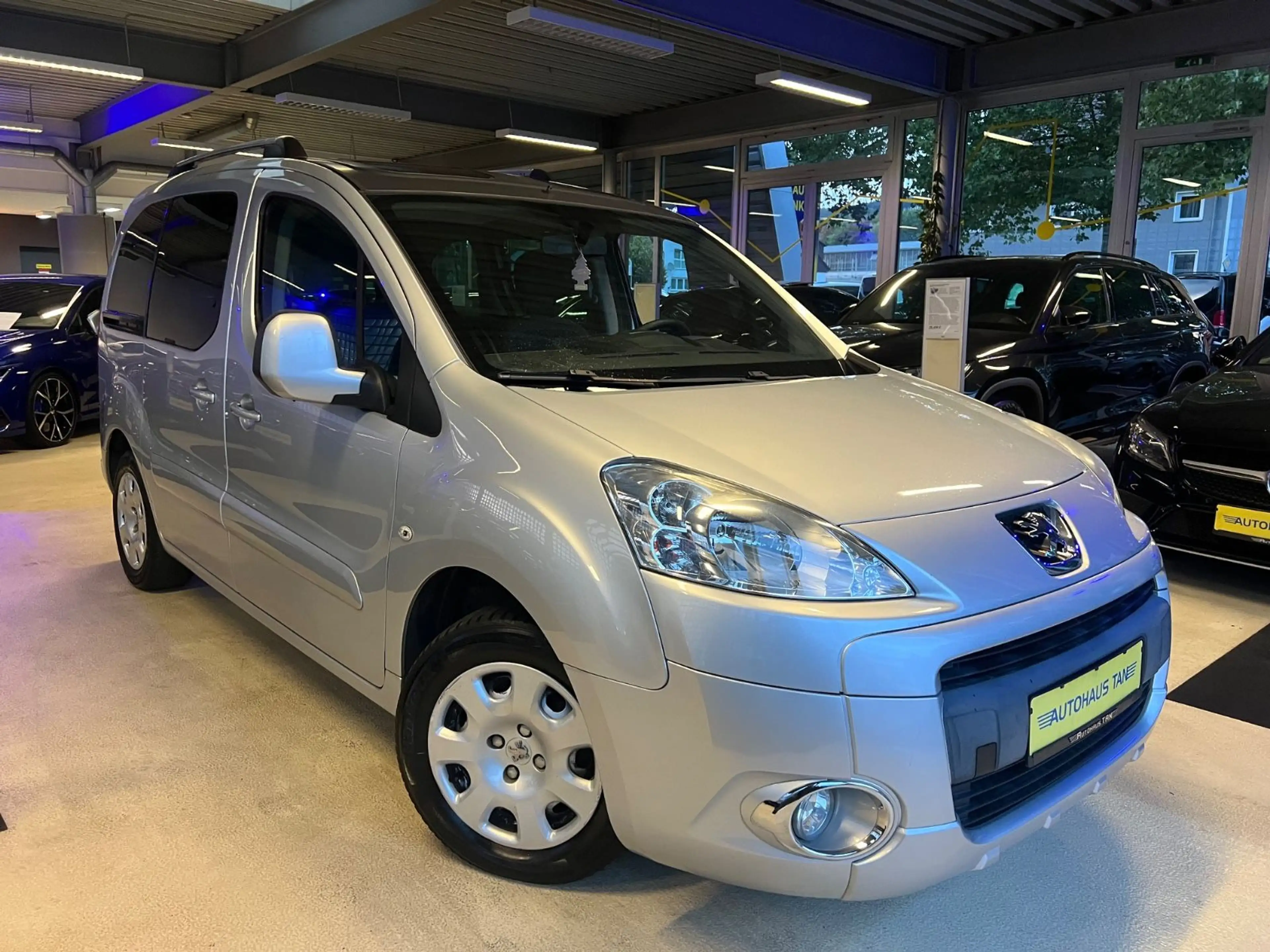 Peugeot Partner Tepee Family * 1.HAND *