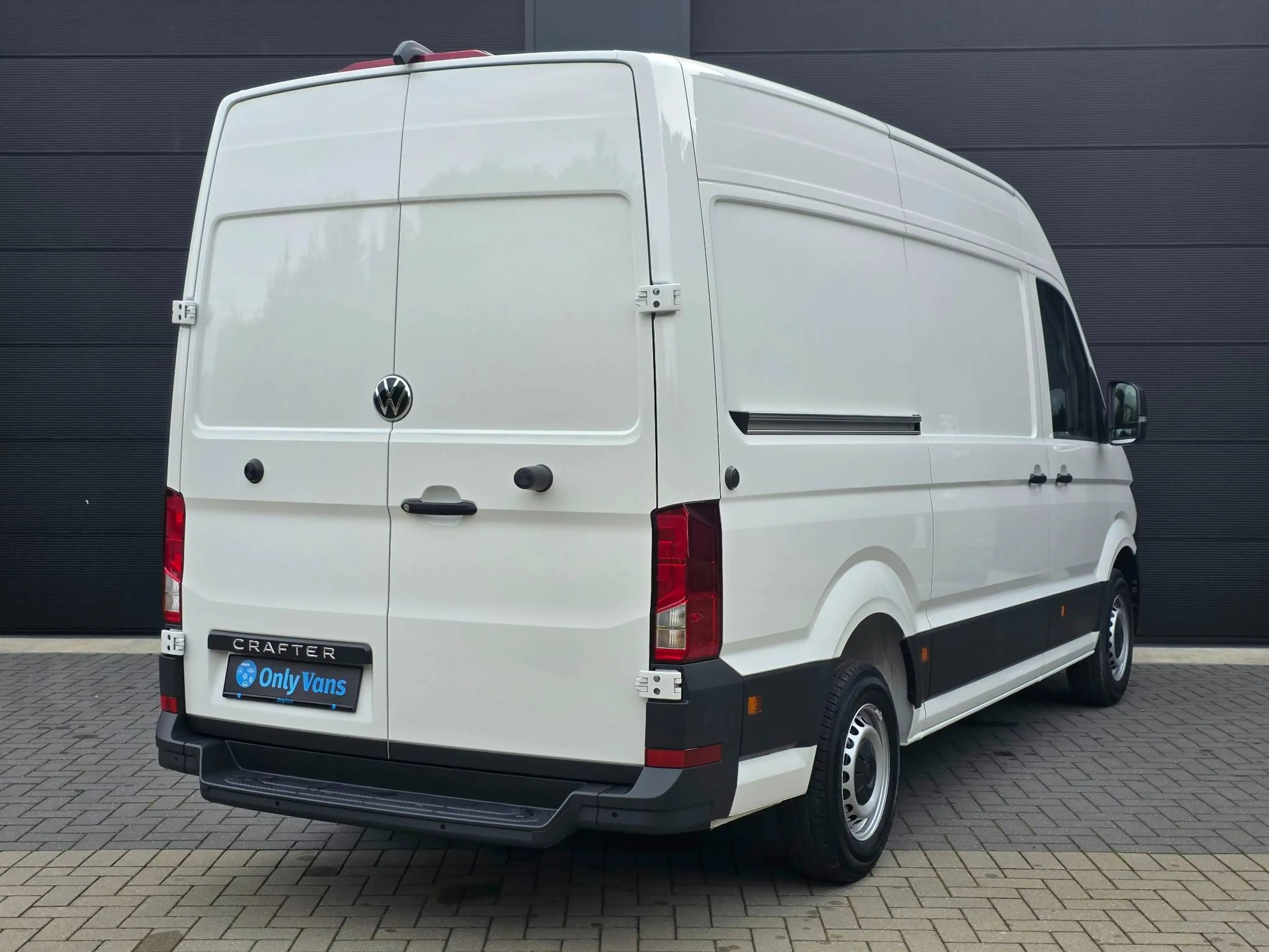 Volkswagen Crafter 2.0 TDi / 140 pk / L3 H3 / Camera achter / Keyless Go / Cruise / ... / € 30.790 Ex. btw — photo 6
