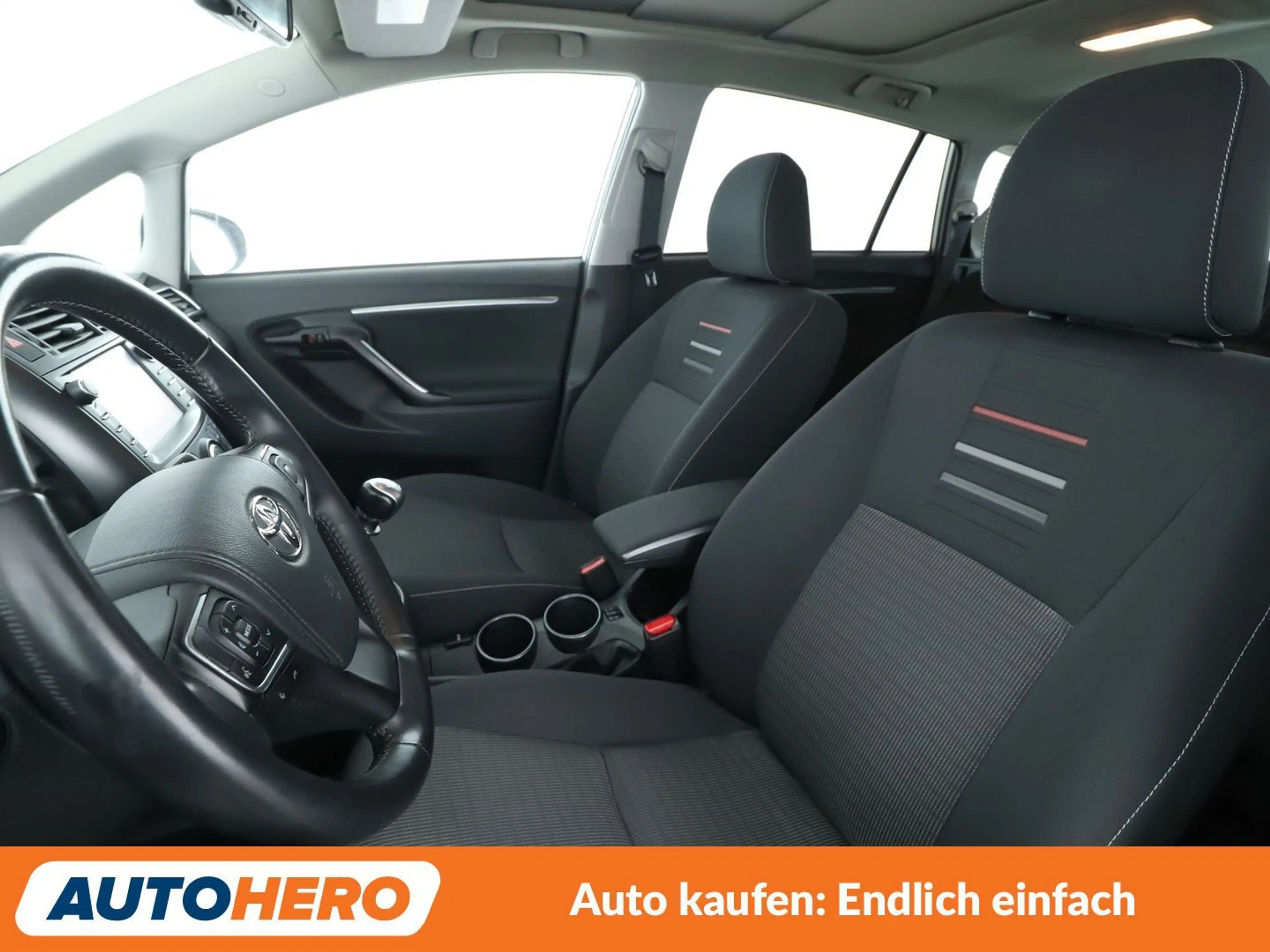 Toyota Verso 1.8 Edition-S*NAVI*TEMPO*CAM*PDC*SHZ* — photo 10