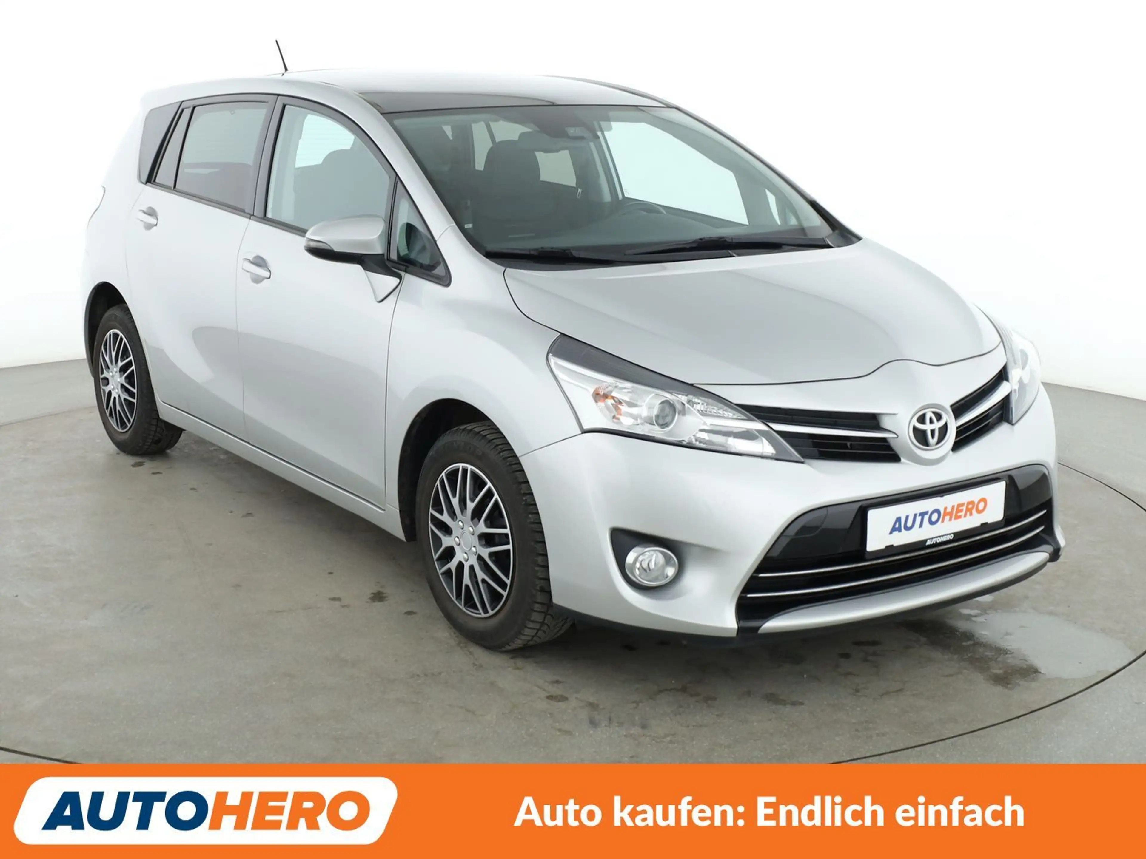 Toyota Verso 1.8 Edition-S*NAVI*TEMPO*CAM*PDC*SHZ* — photo 8