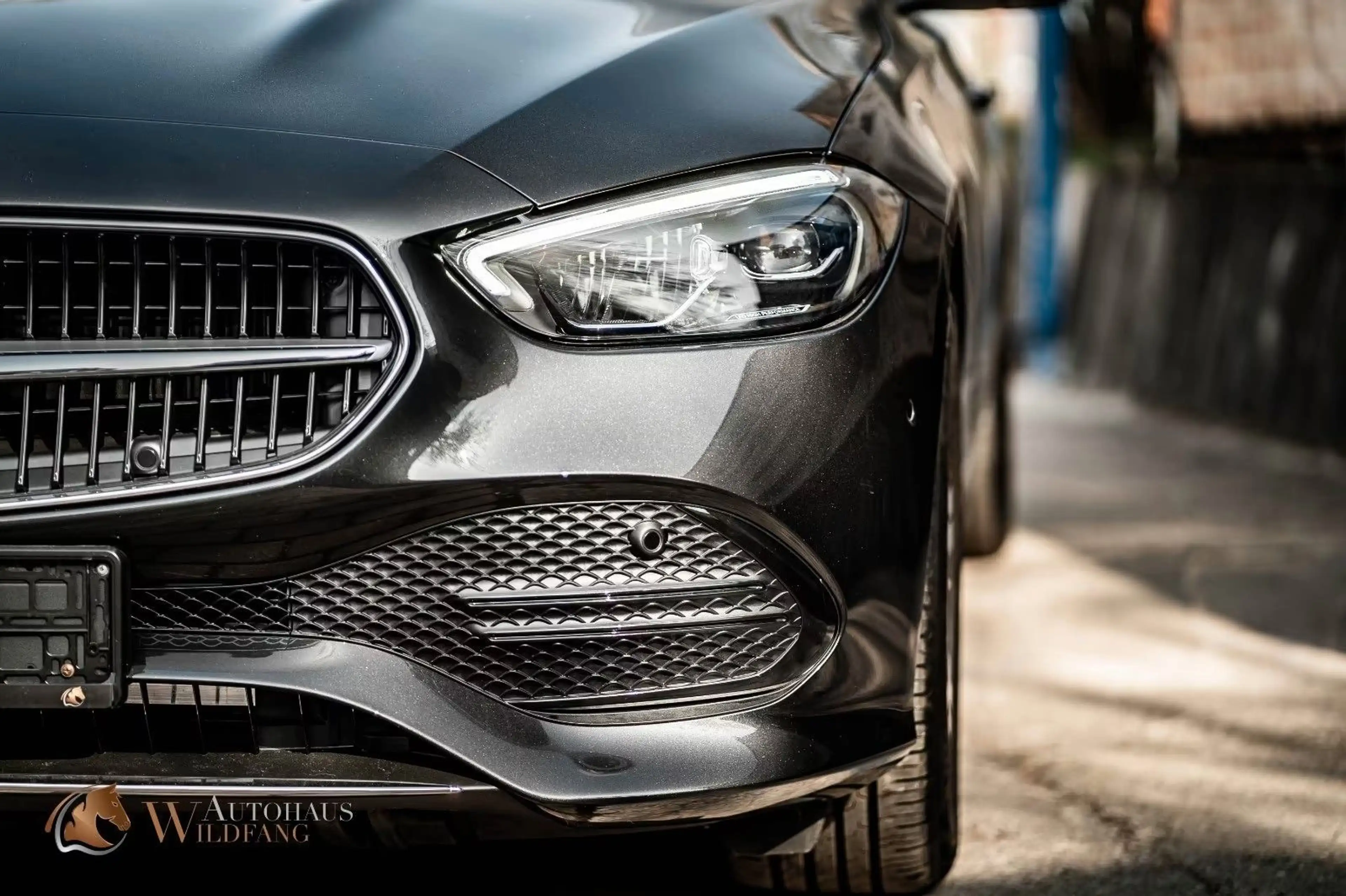 Mercedes-Benz C 220 d T AVANTGARDE AHK LED KAM. — photo 3