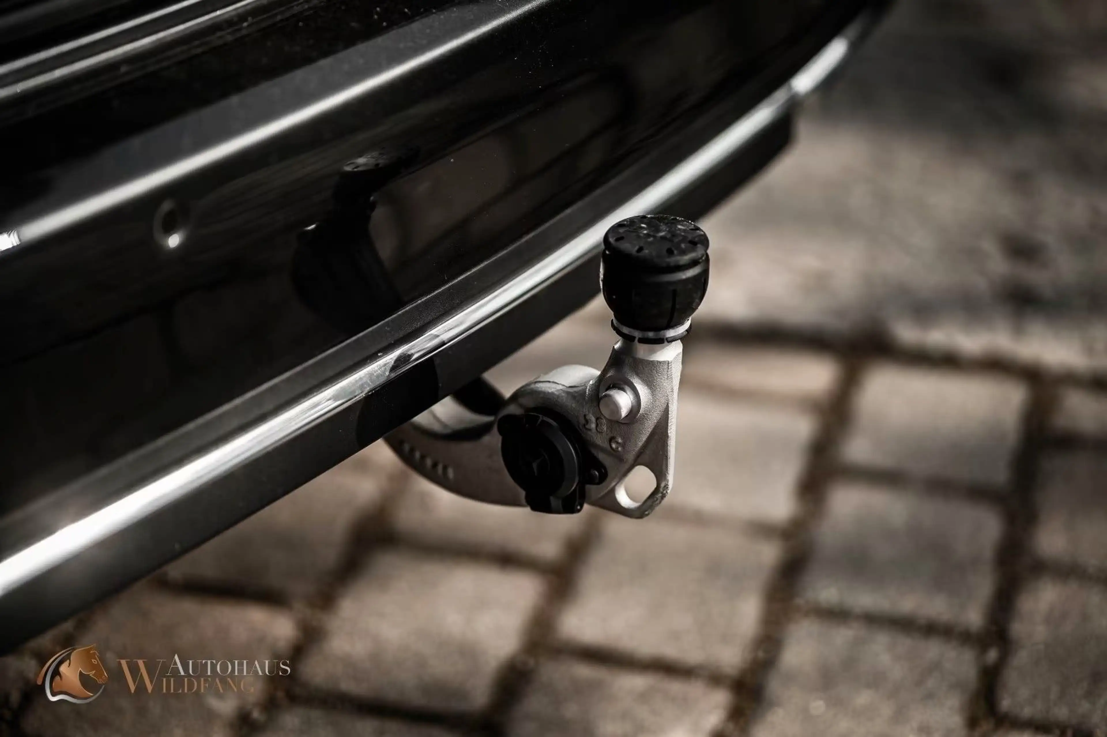 Mercedes-Benz C 220 d T AVANTGARDE AHK LED KAM. — photo 6