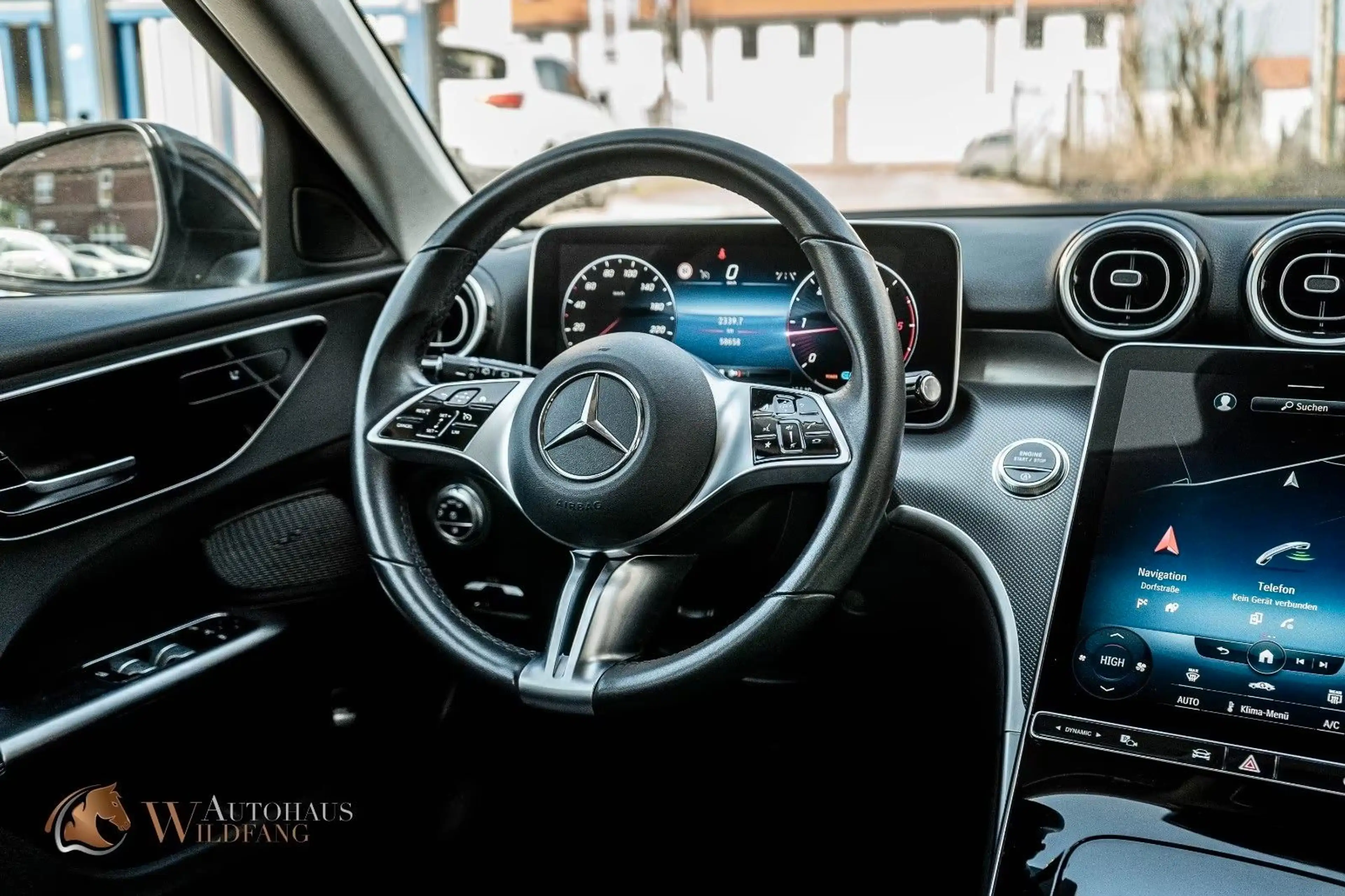 Mercedes-Benz C 220 d T AVANTGARDE AHK LED KAM. — photo 8