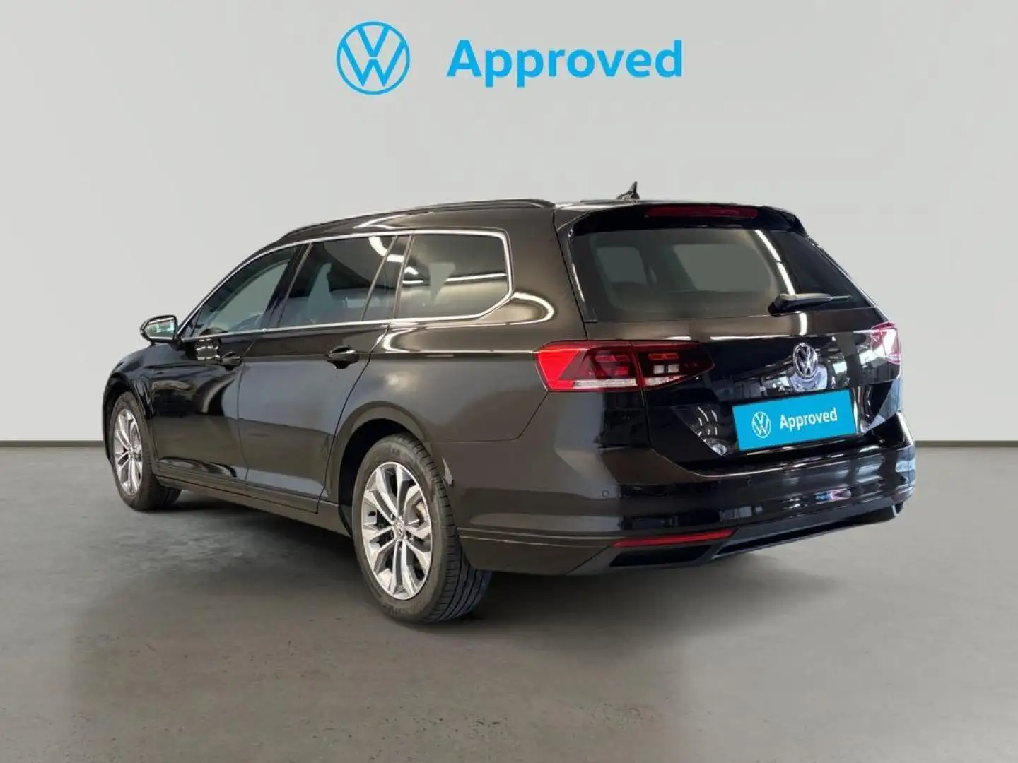 Volkswagen Passat Variant 2.0TDI EVO Executive DGS7 110kW Marrón - 2