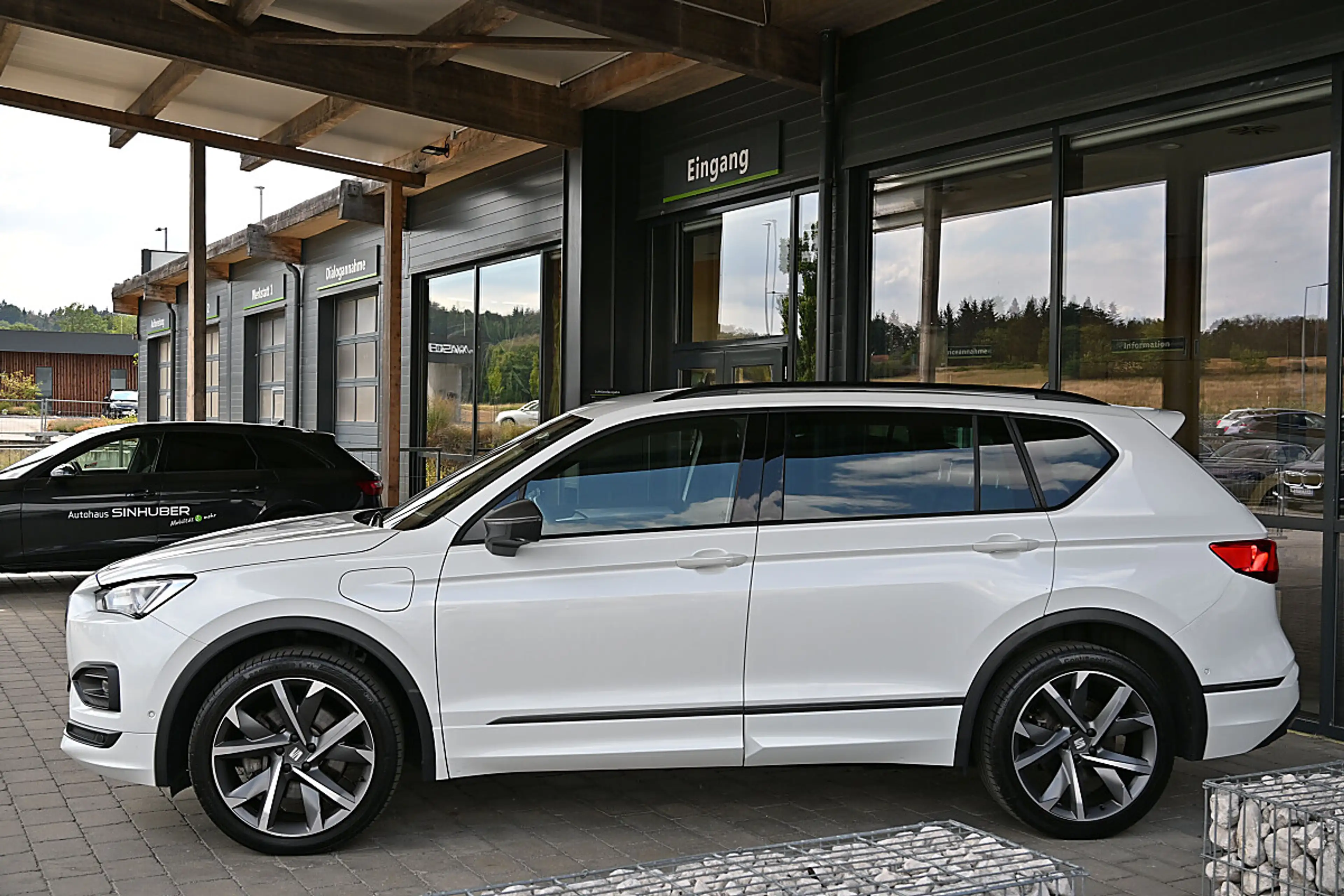 SEAT Tarraco eHybrid PHEV 245 FR DSG 20" ACC, AHK, 360 CAM, ... — photo 2