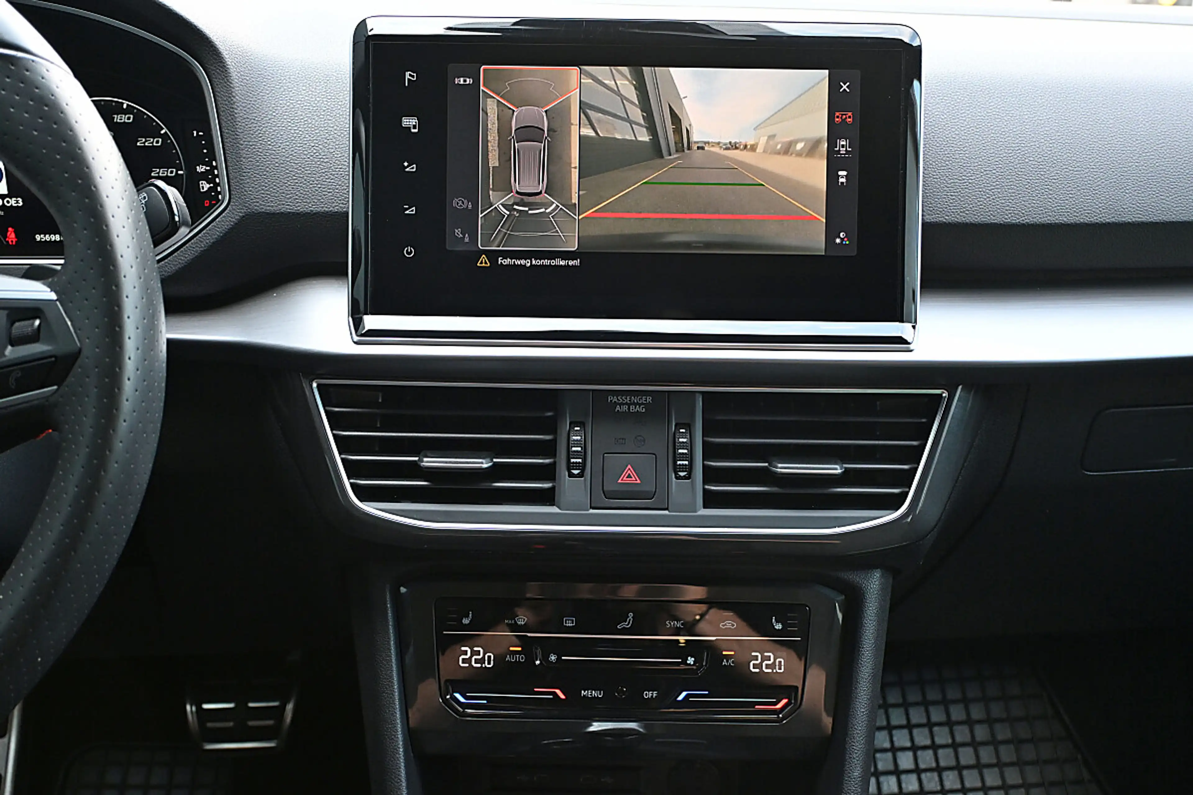SEAT Tarraco eHybrid PHEV 245 FR DSG 20" ACC, AHK, 360 CAM, ... — photo 8