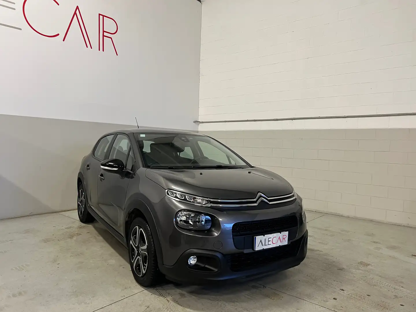 Citroen C3 C3 III 2017 1.2 puretech Feel Gpl 82cv neop. Grigio - 2