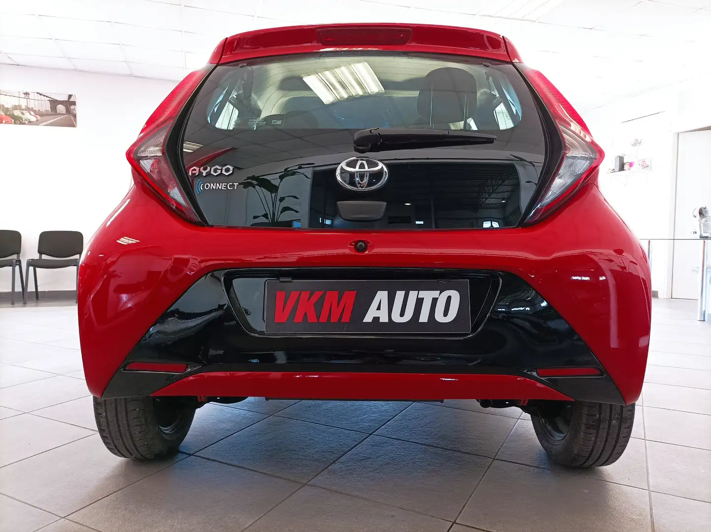 Toyota Aygo Aygo II 2018 5p 5p 1.0 x-cite 72cv Rosso - 2