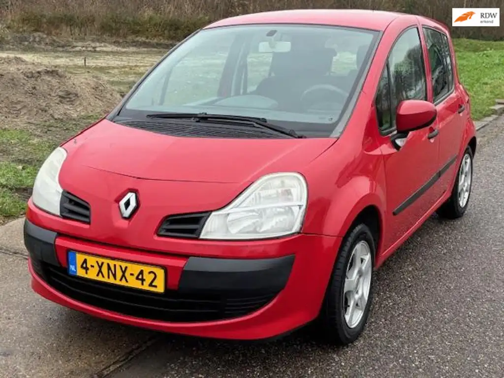 Renault Modus 2009 из Европы — купить под ключ
