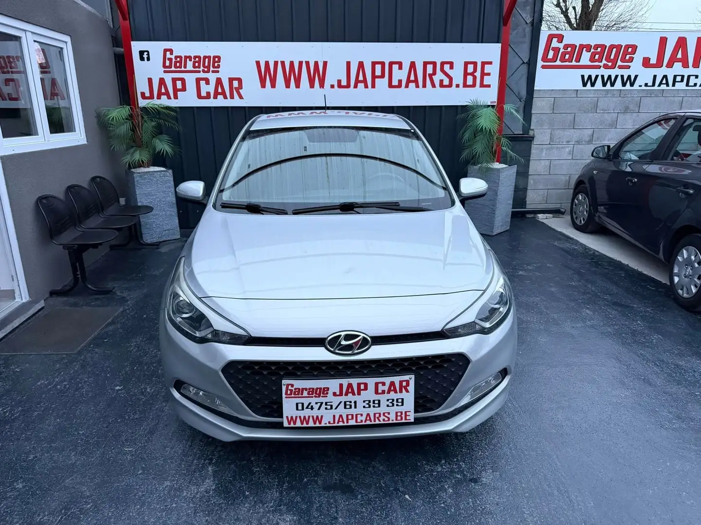 Hyundai i20 ⚠️clim grand gps carplay garantie 1an⚠️ Grijs - 1