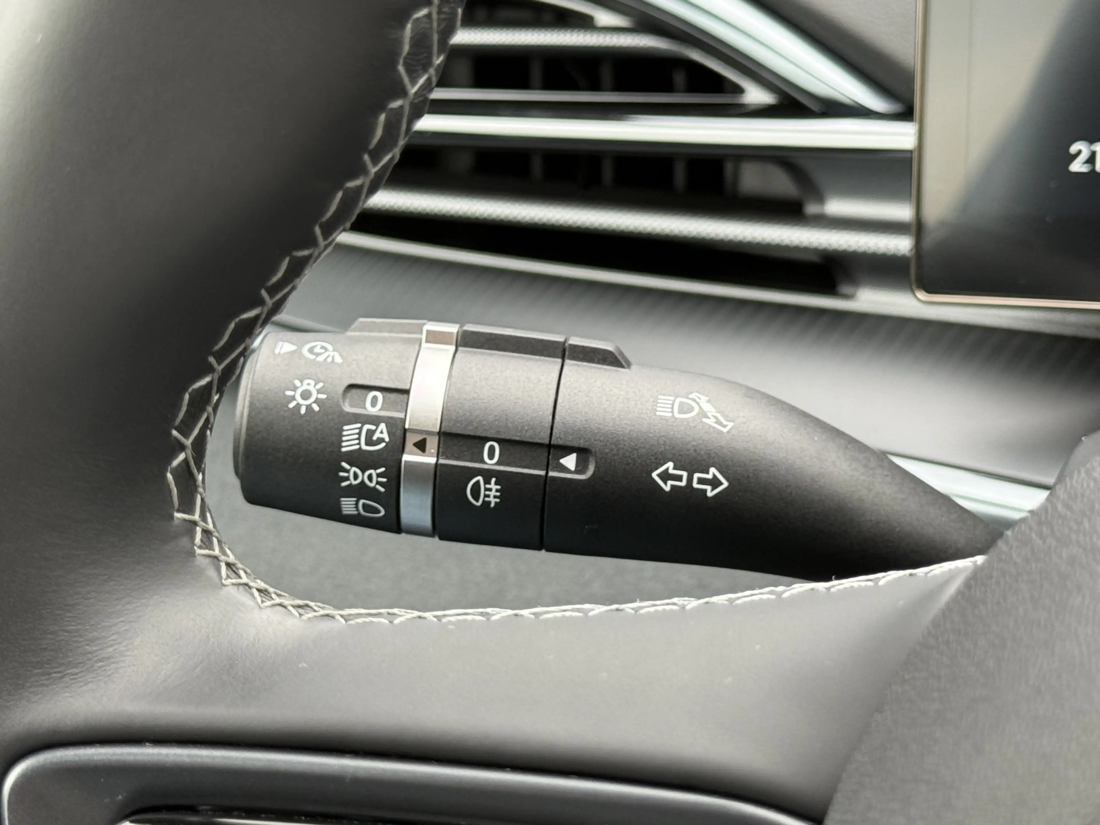 BYD Seal Design RWD 82.5 kWh — photo 12