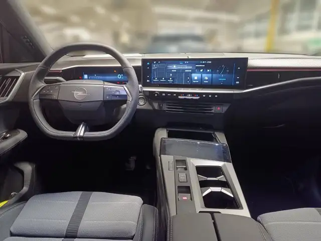 Opel Grandland view 9