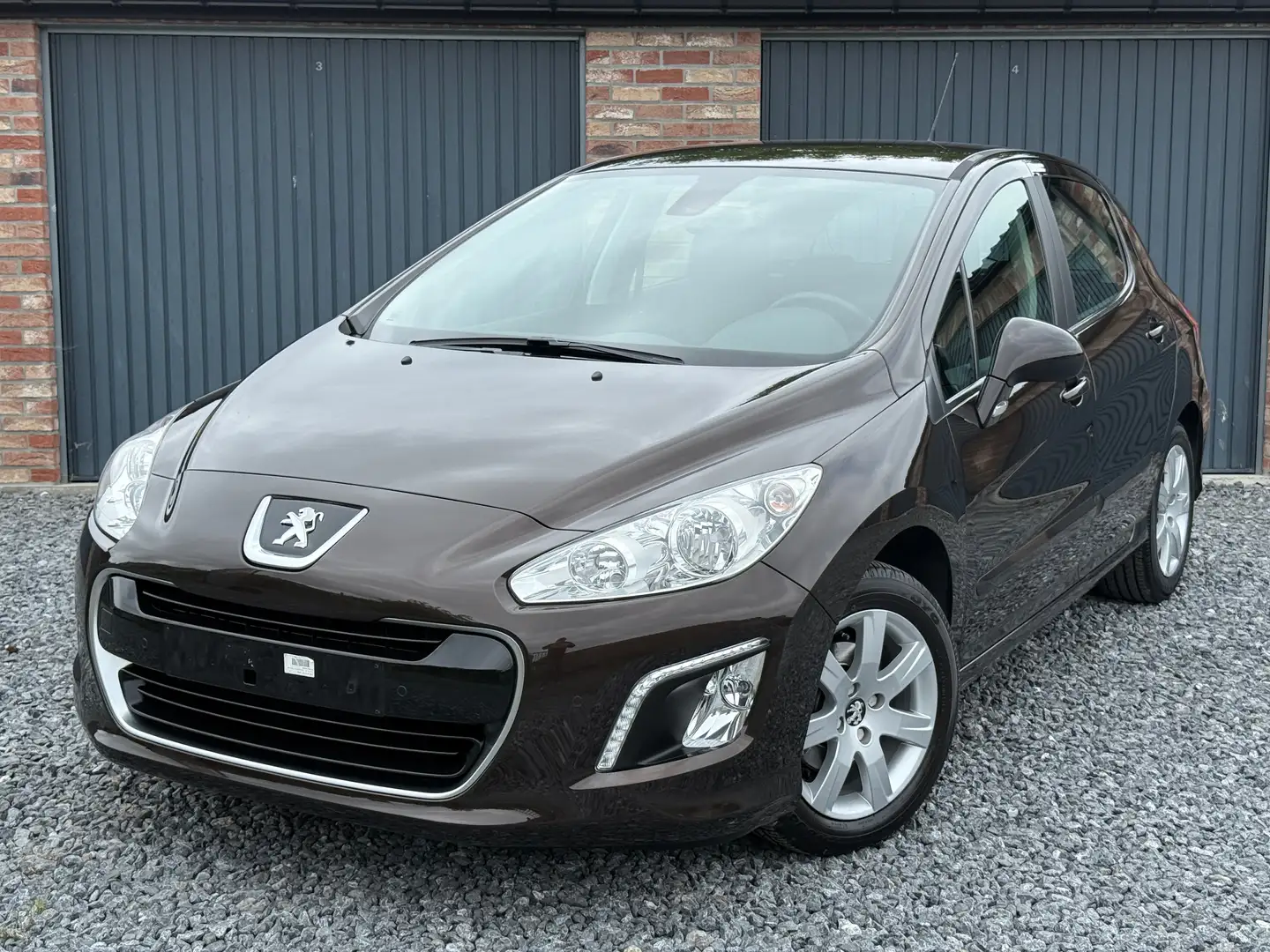 Peugeot 308 Phase 2 ( 1.6i 120Ch ) 91.626Km MARCHAND / EXPORT Bronze - 2