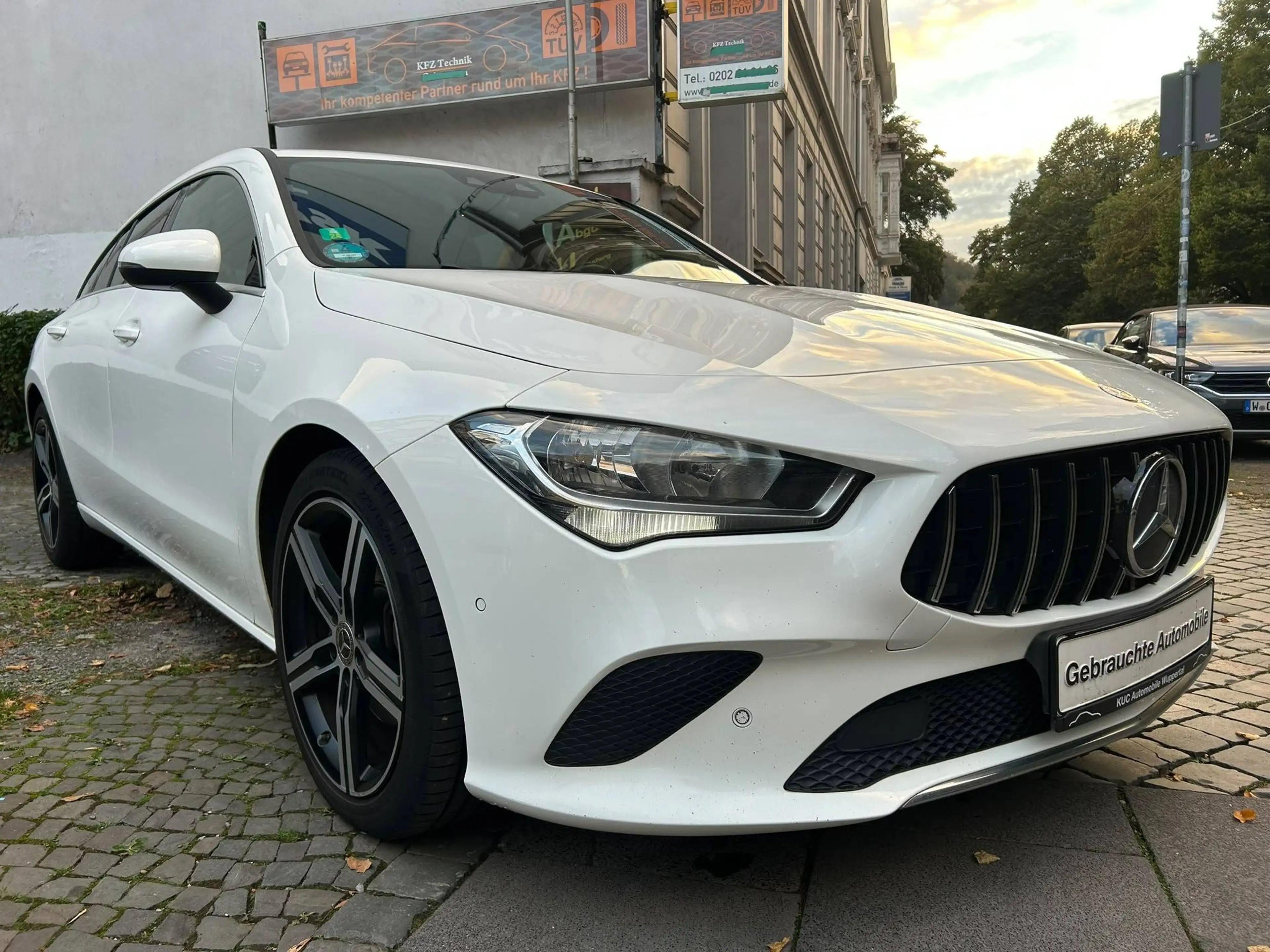 Mercedes-Benz CLA 180 CLA 180d Aut. SB Navi/T-Leder/2.Hand — photo 5