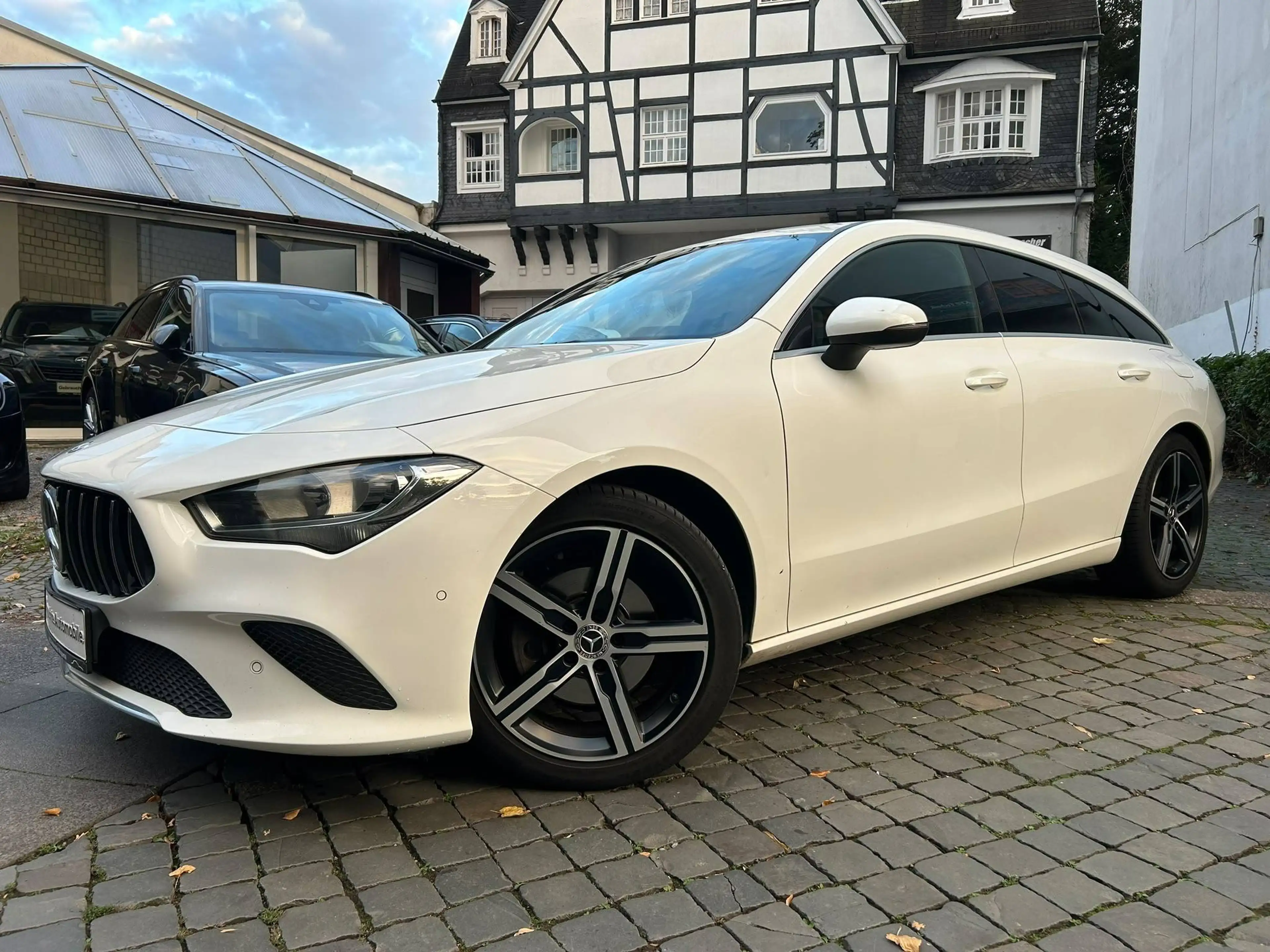 Mercedes-Benz CLA 180 CLA 180d Aut. SB Navi/T-Leder/2.Hand