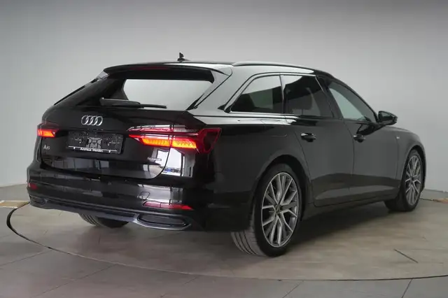 Audi A6 view 6