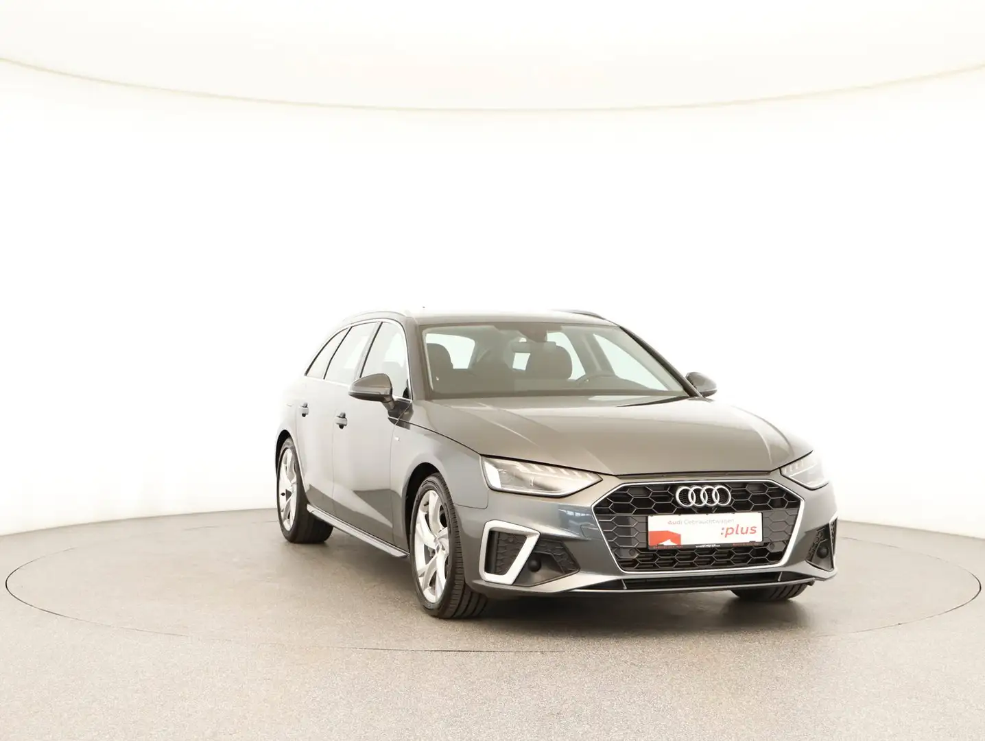 Audi A4 40 TFSI S line Grau - 2