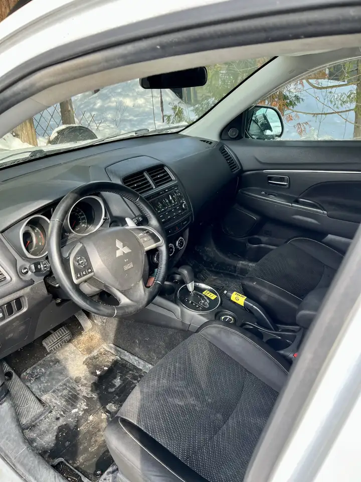 Mitsubishi RVR снимка Mitsubishi RVR