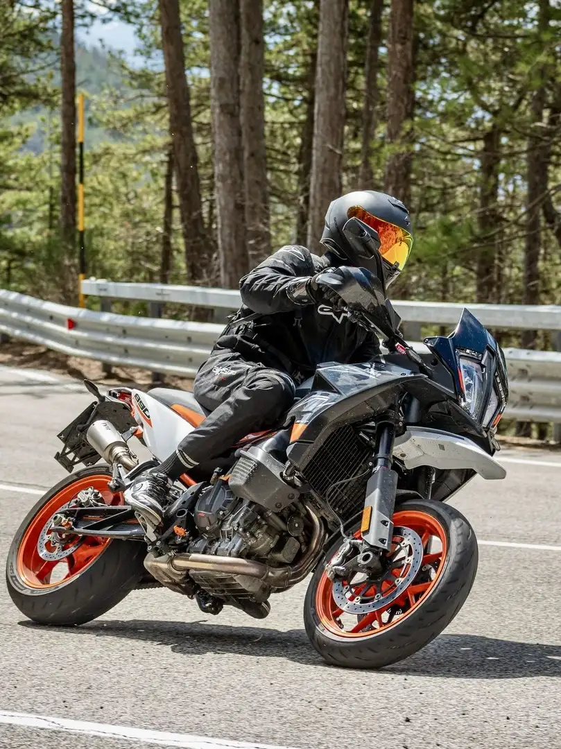 KTM 890 SMT - 2