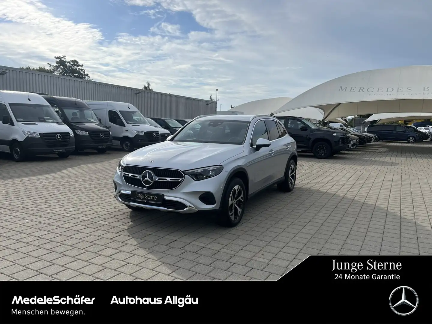 Mercedes-Benz GLC 300 GLC 300 e 4M Avantgarde AHK MASSAGE Sitzklima LED Silber - 1