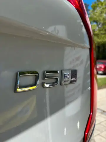 Volvo XC90 view 10