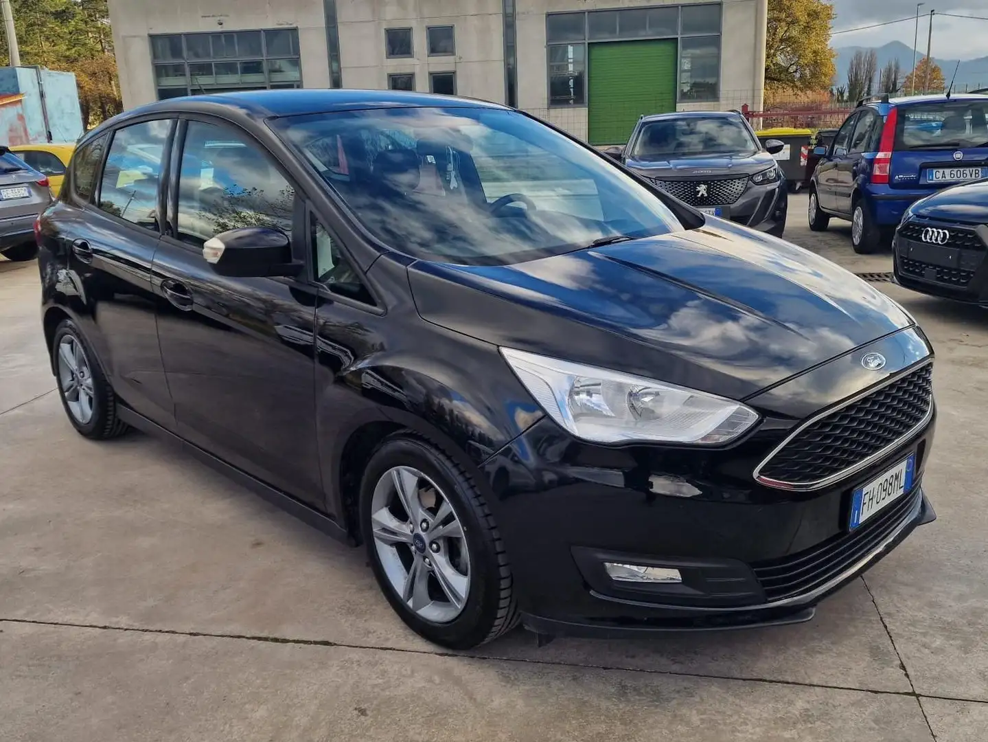 Ford C-Max C-Max III 2015 1.5 tdci Titanium s Schwarz - 1