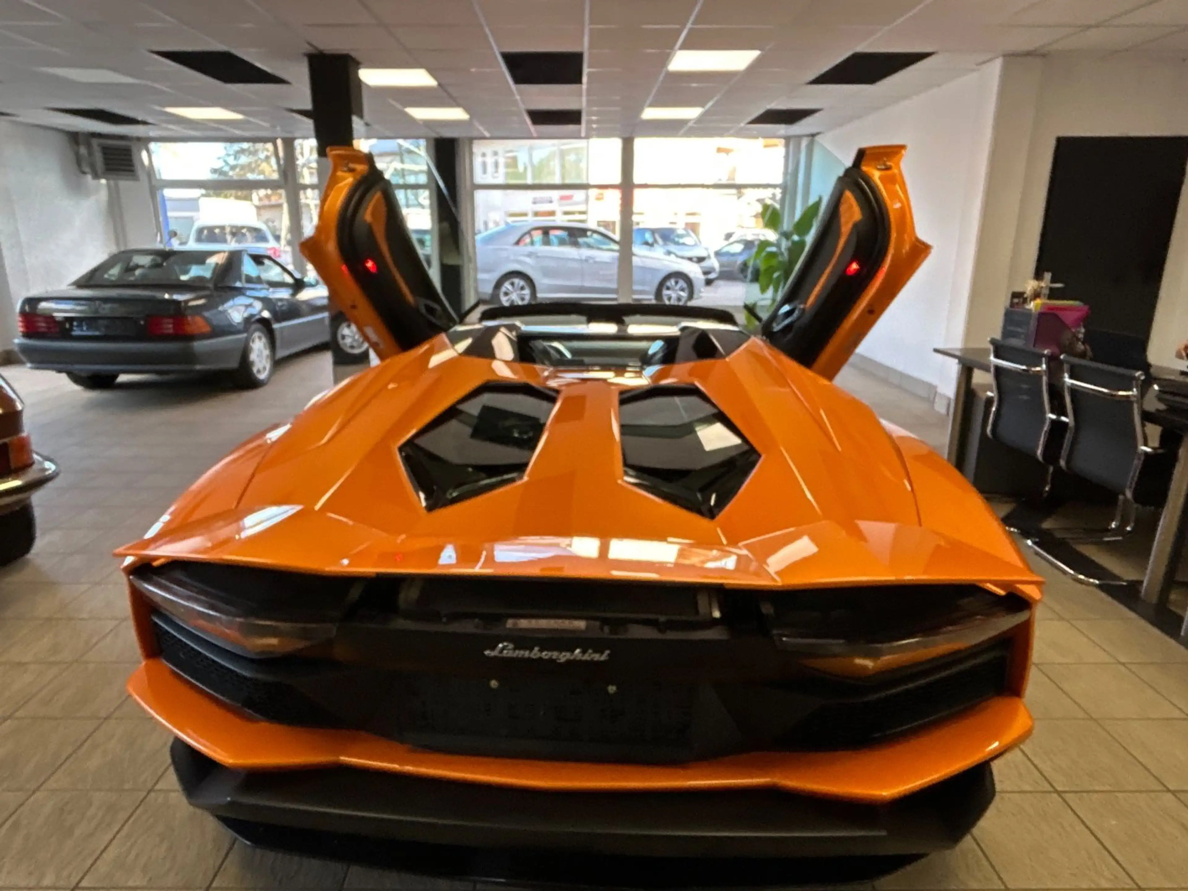 Lamborghini Aventador S Roadster — photo 9