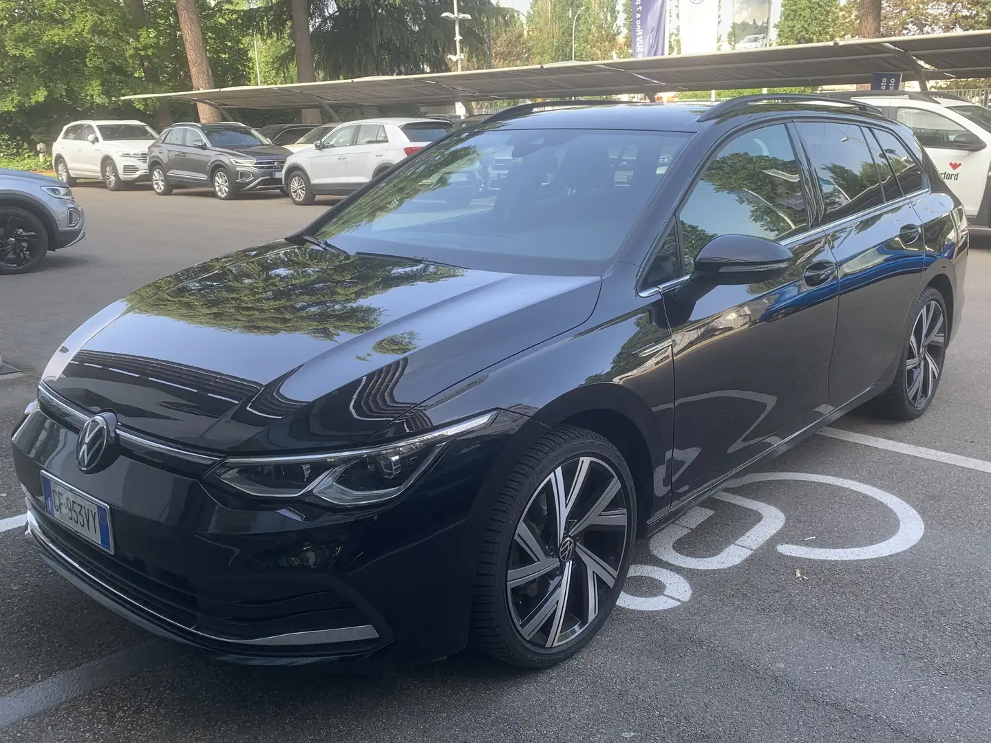 Volkswagen Golf Variant 1.5 tgi Style 130cv dsg - 1