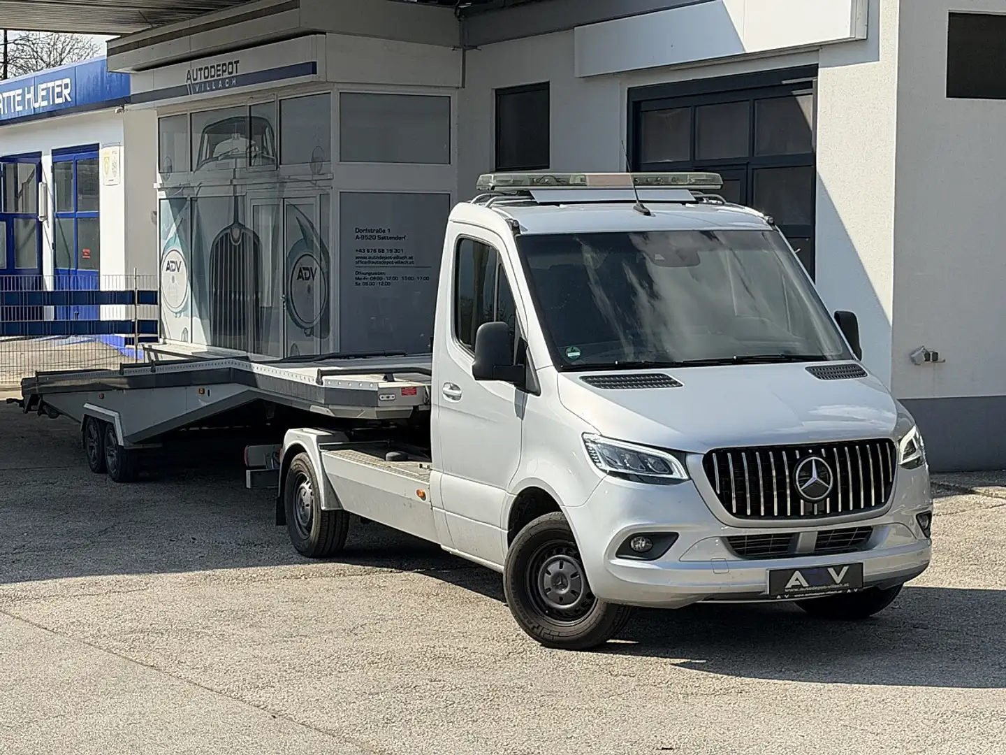 Mercedes-Benz Sprinter Algema FITZEL 50-21/90 Minisattel Grau - 2