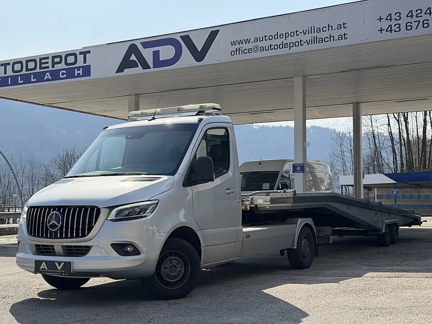 Mercedes-Benz Sprinter Algema FITZEL 50-21/90 Minisattel Grau - 1