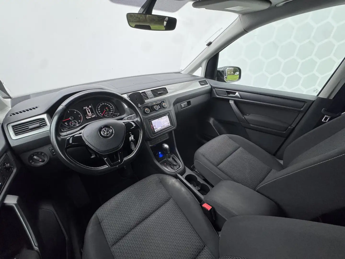 Volkswagen Caddy Maxi 2.0 TDI Trendline 5p Schwarz - 2