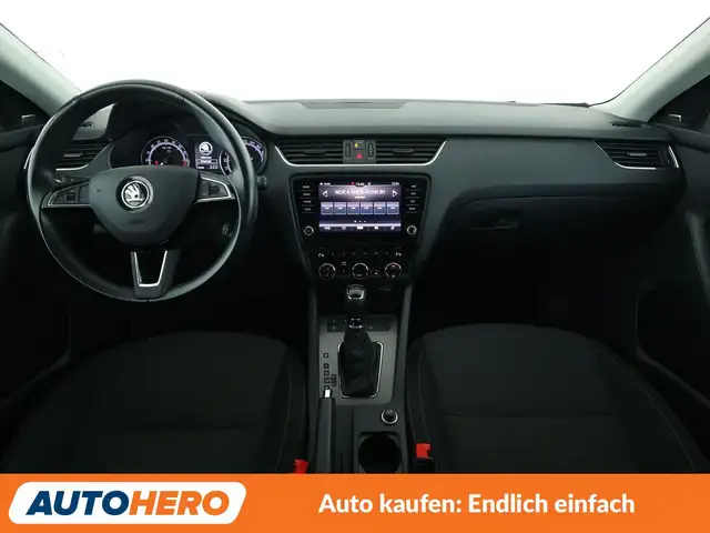 Skoda Octavia view 12