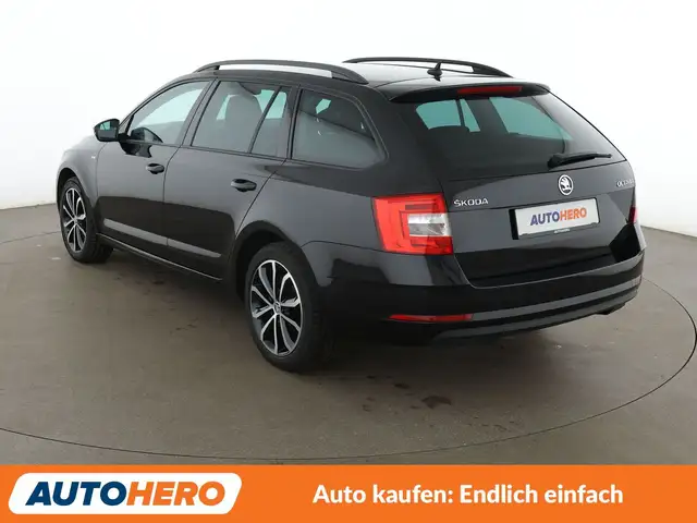Skoda Octavia view 4