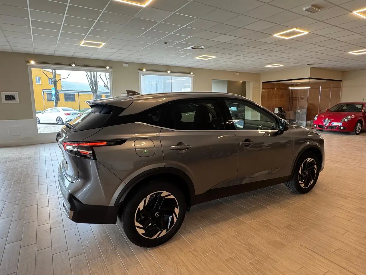 Nissan Qashqai 1.3 mhev N-Connecta 158cv Xtronic PREZZO REALE 8