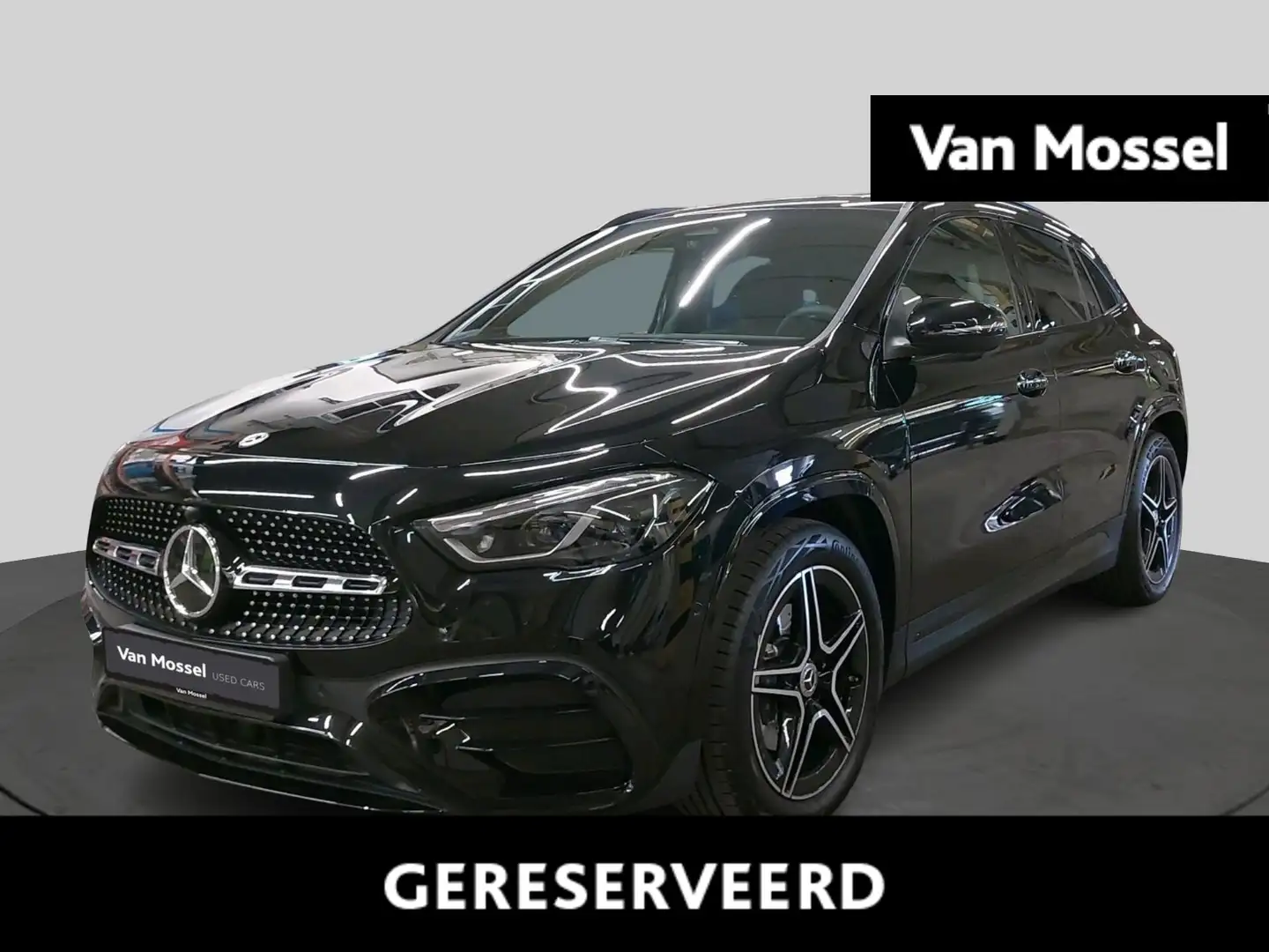 Mercedes-Benz GLA 180 Star Edition + AMG LINE + PANO DAK + TREKHAAK + MU Noir - 1