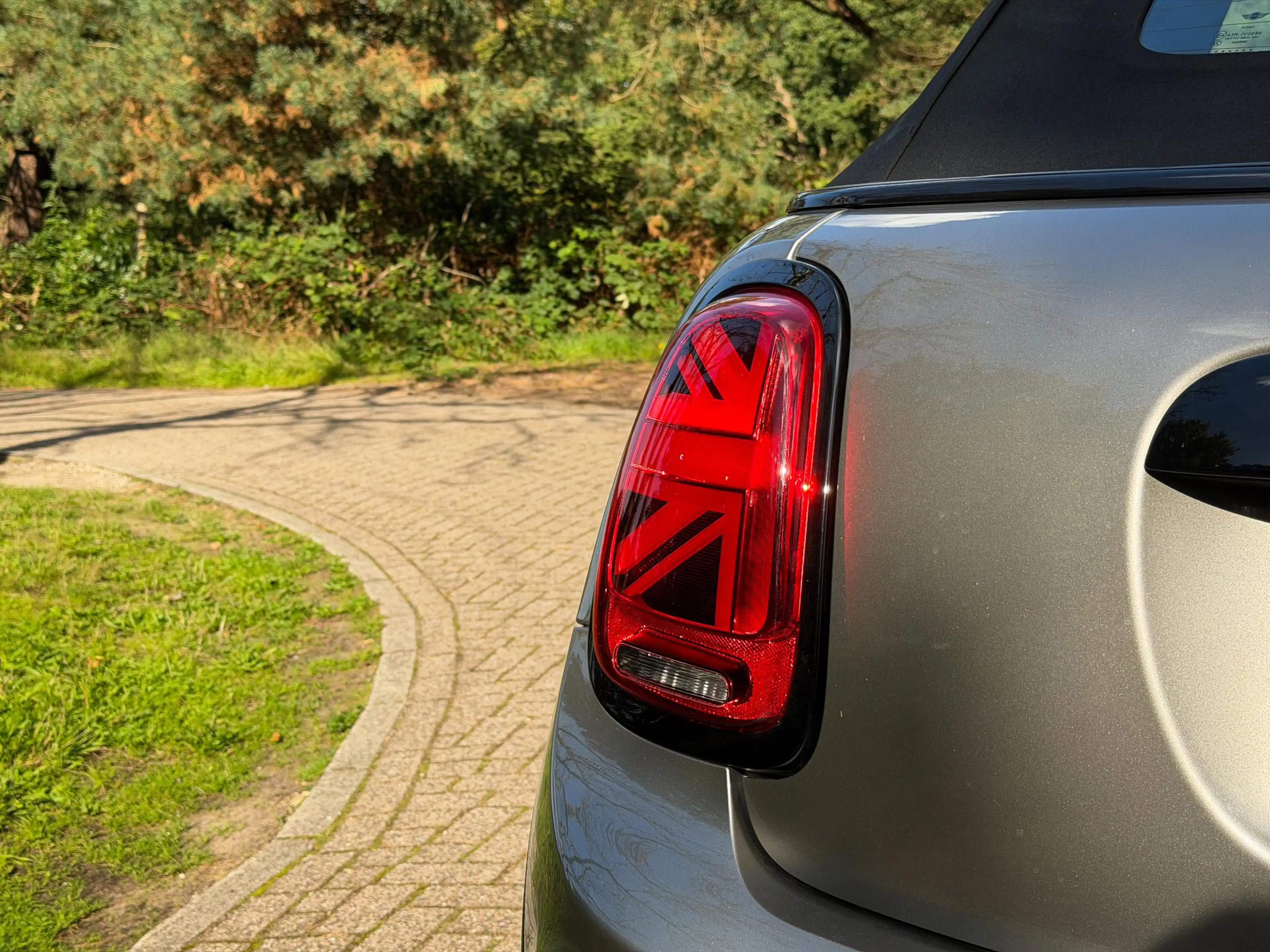 MINI Cooper S Cabrio 2.0 Chili Serious Business | Melting Silver | Orig — photo 6