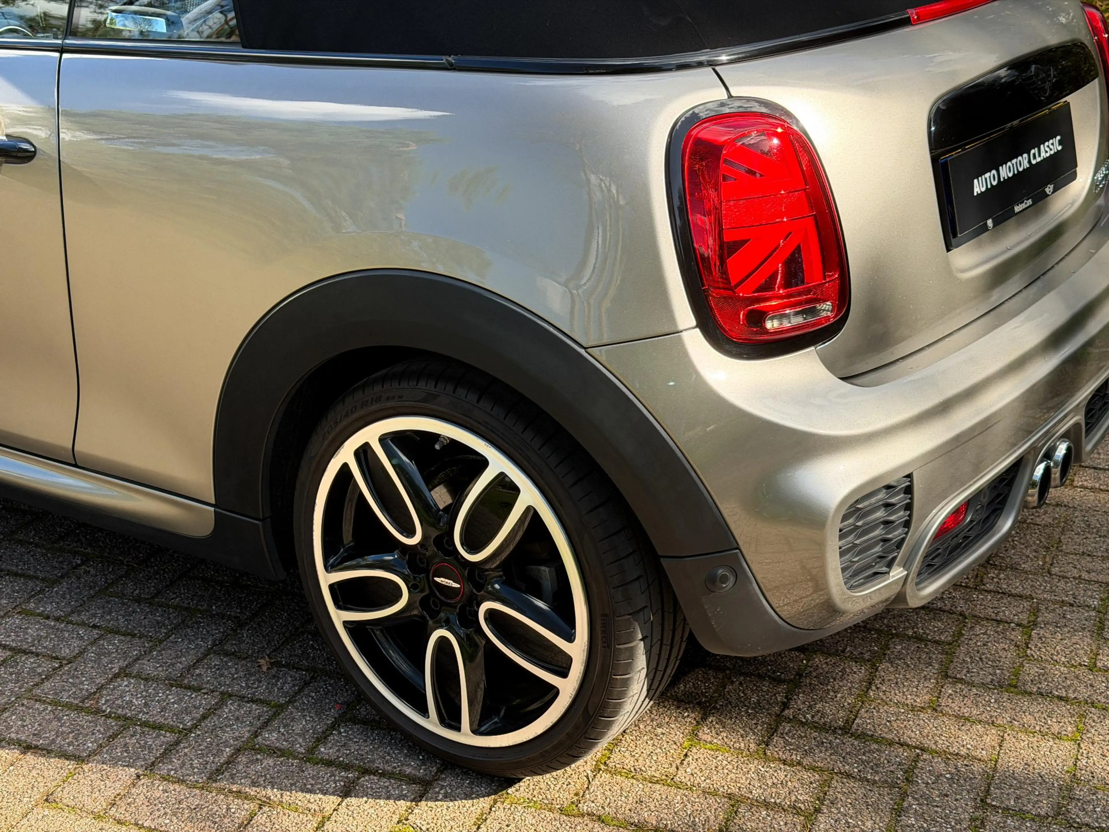 MINI Cooper S Cabrio 2.0 Chili Serious Business | Melting Silver | Orig — photo 7